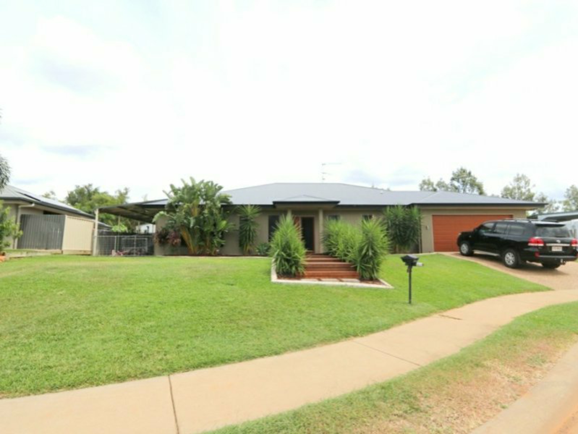 5 Chandon Court Emerald QLD