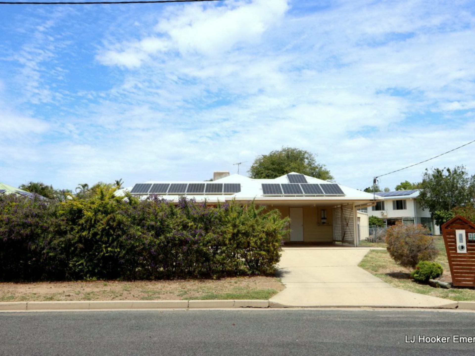 14 Jacqueline Drive Emerald QLD