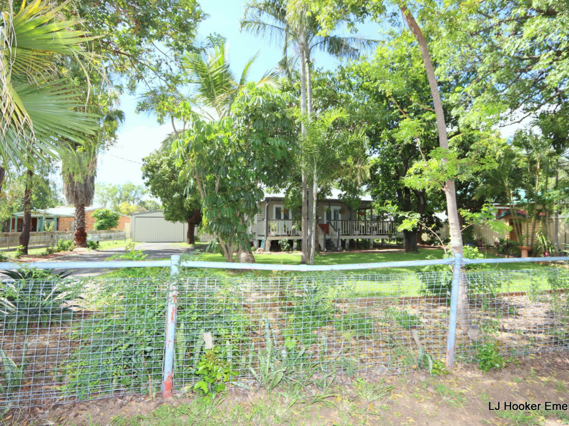 6 Little Street, Emerald
