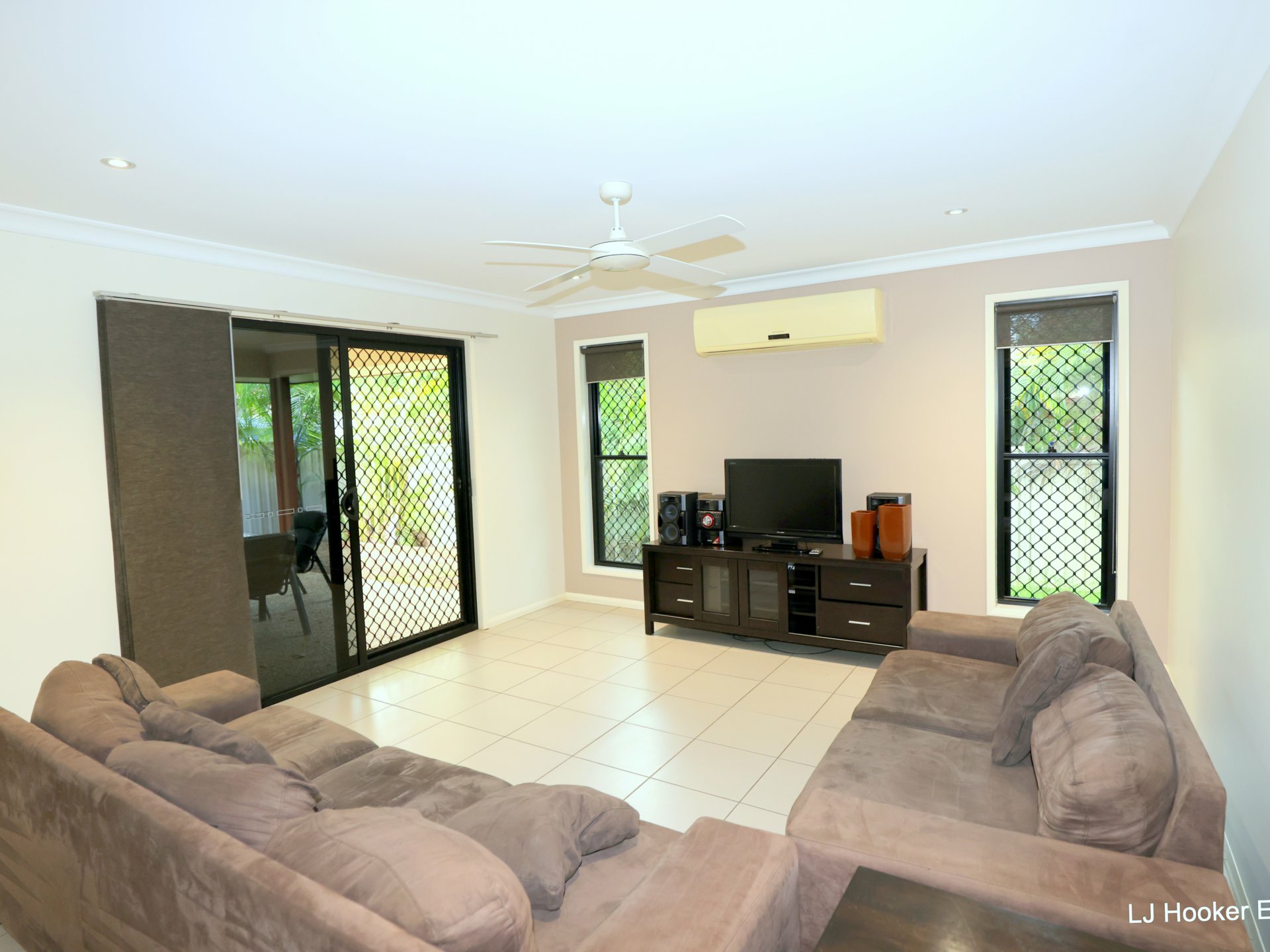 1/38 Berthun Street, Emerald