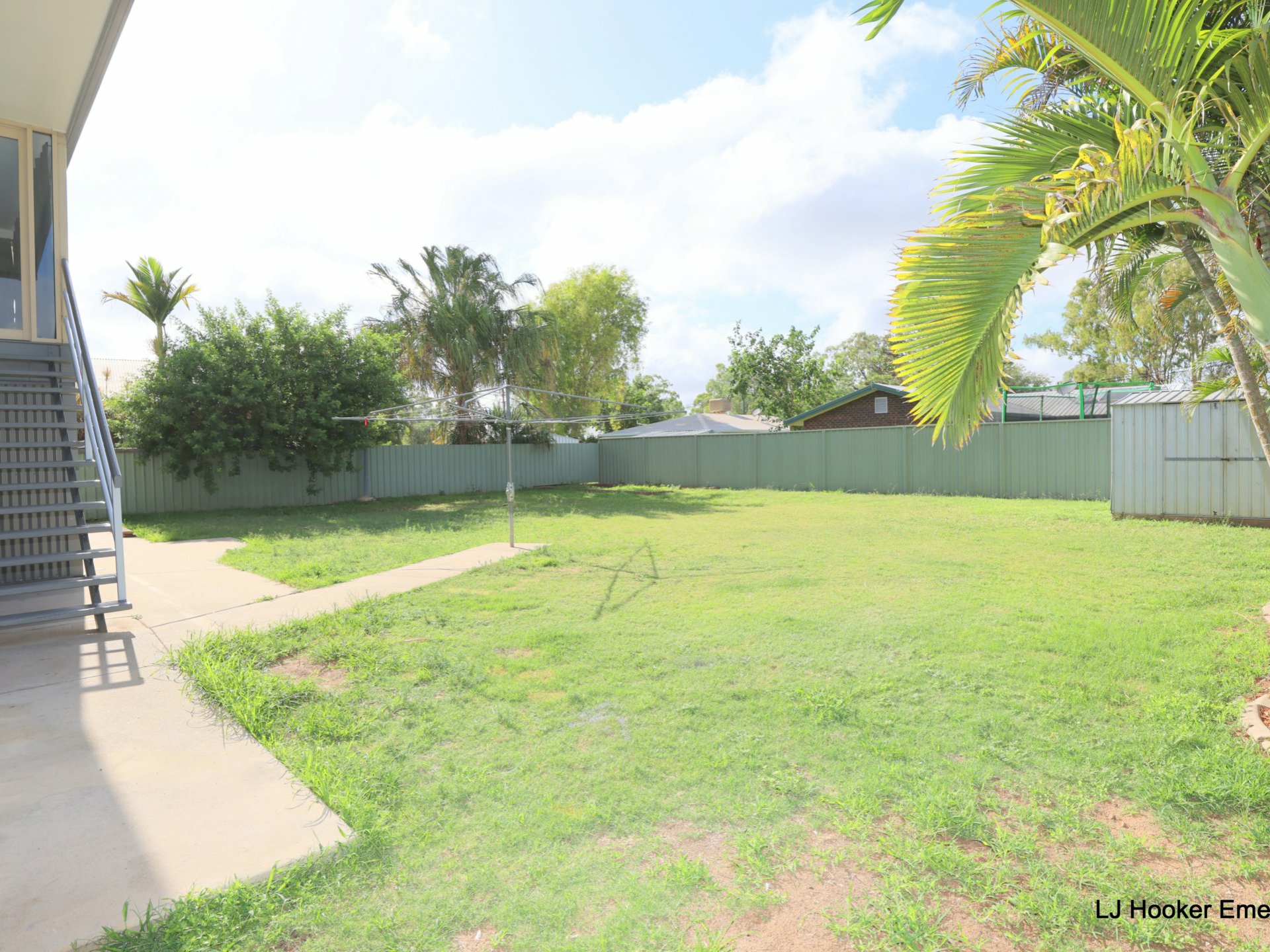 24 Staal Crescent Emerald QLD