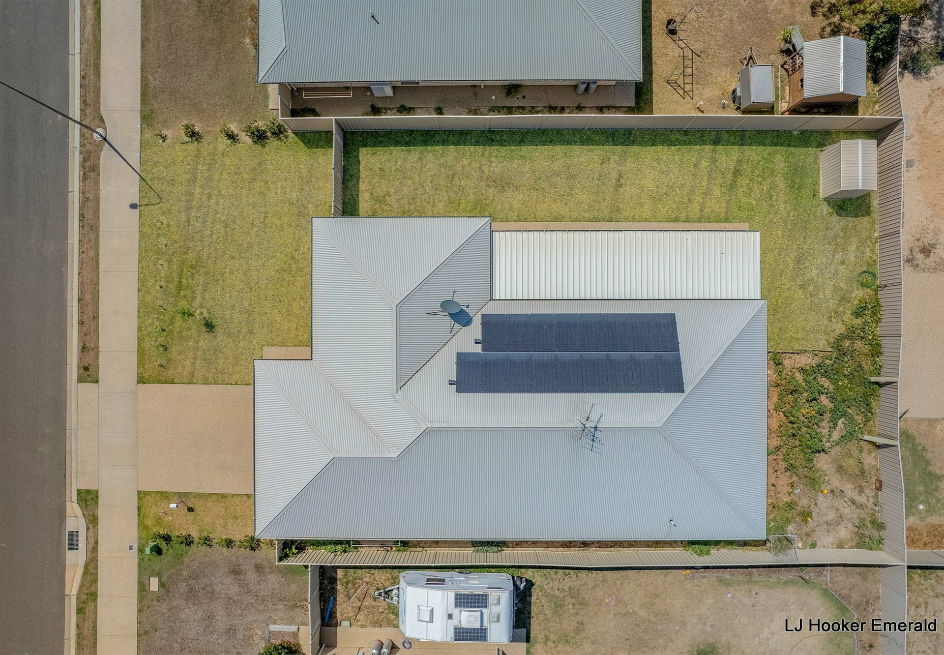 9 Thornton Street Emerald QLD