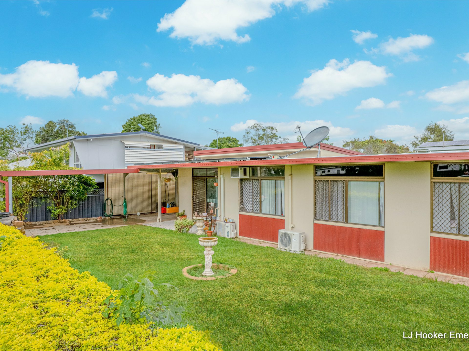 10 Racecourse Road Emerald QLD