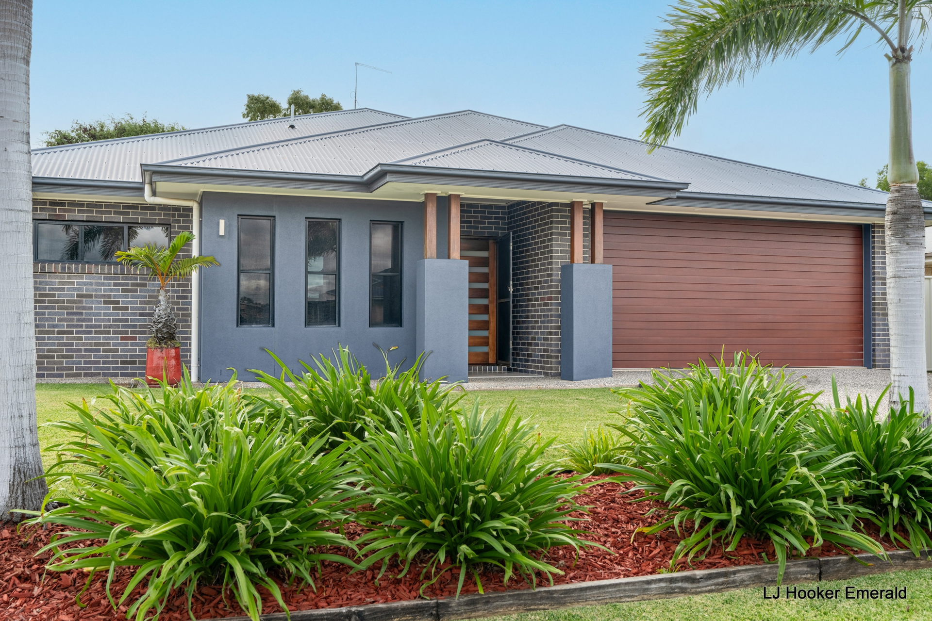 22 Wright Street, EMERALD