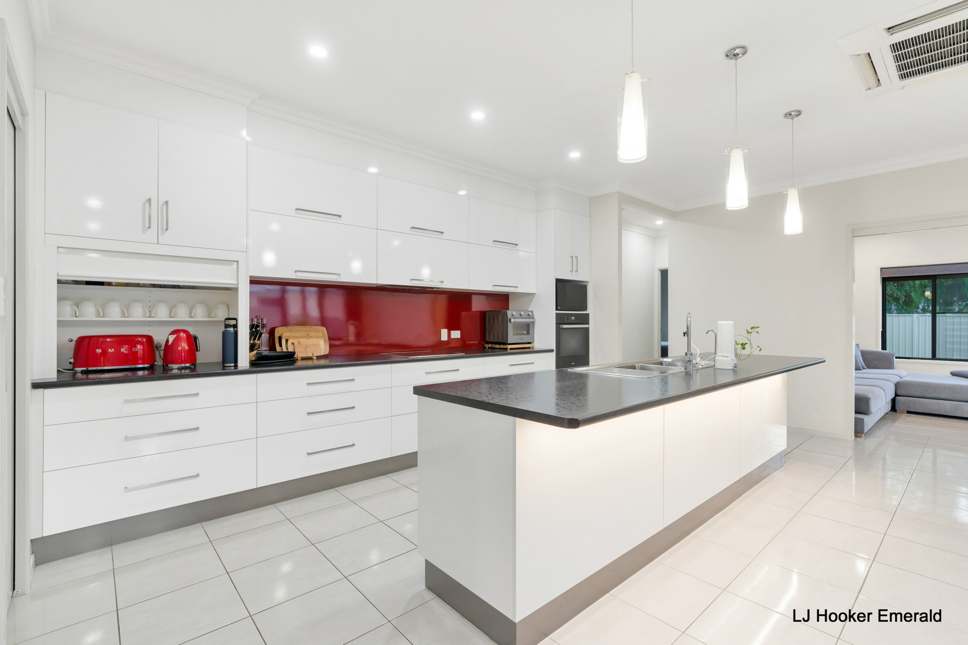 22 Wright Street, EMERALD
