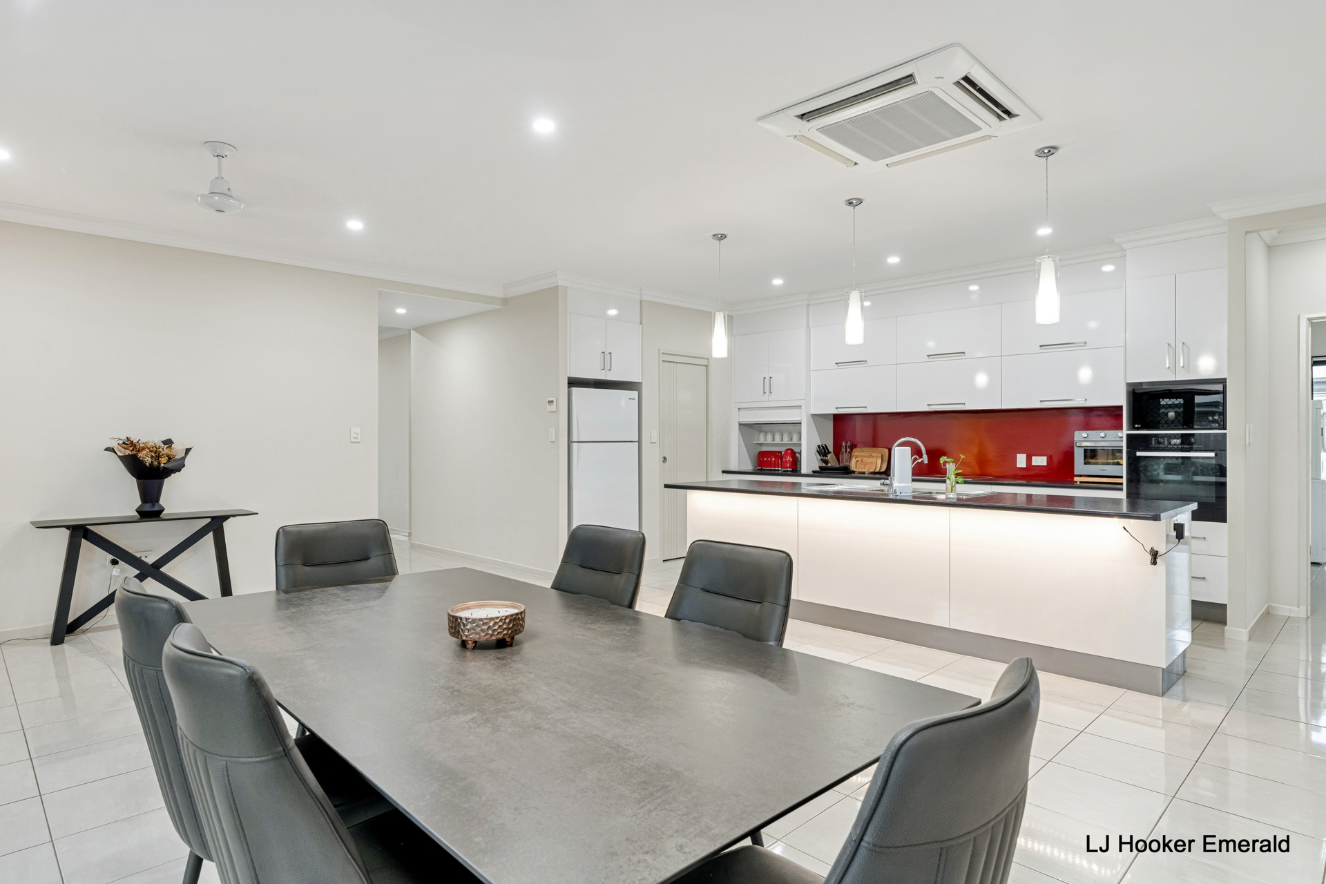22 Wright Street, EMERALD