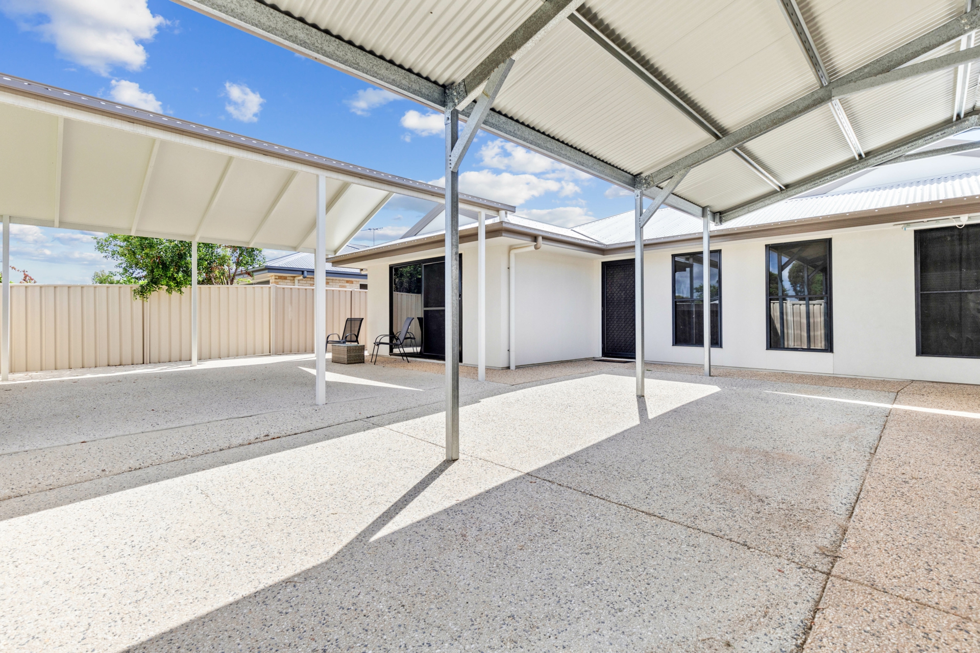 144 Opal Street, EMERALD