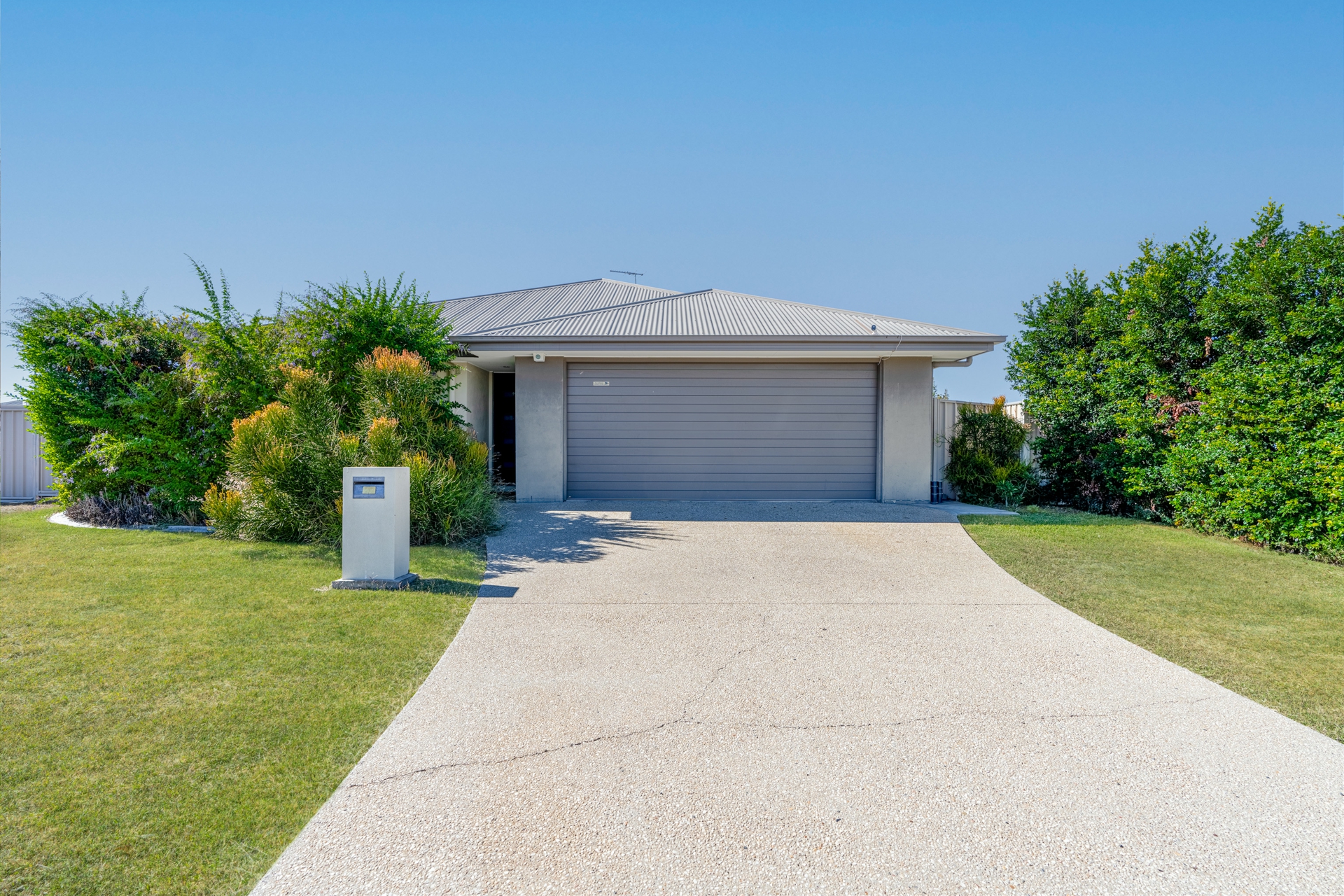 27 Thornton Street, Emerald