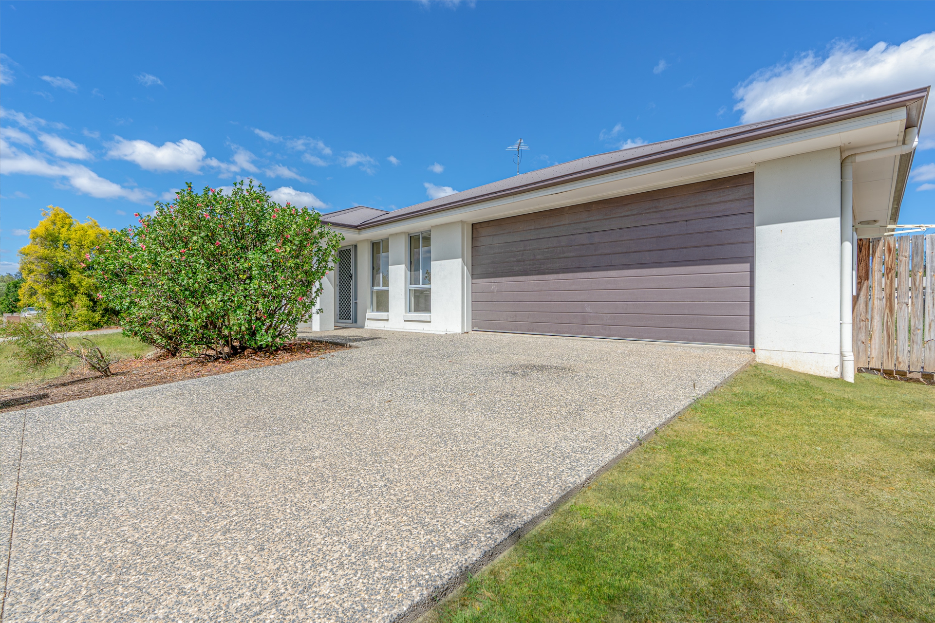 28 Jade Street, EMERALD