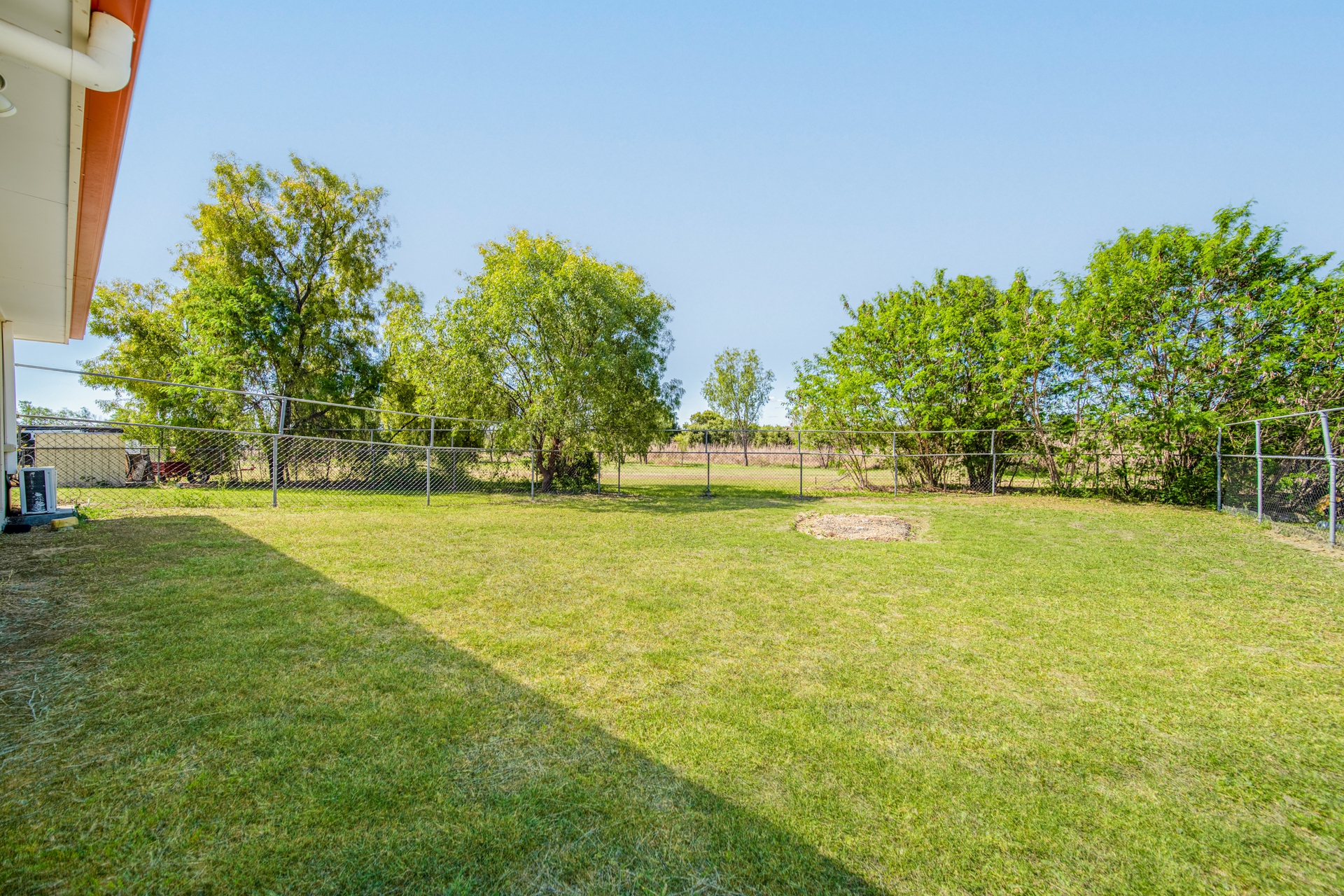 10 Mount MacArthur Boulevard, CAPELLA