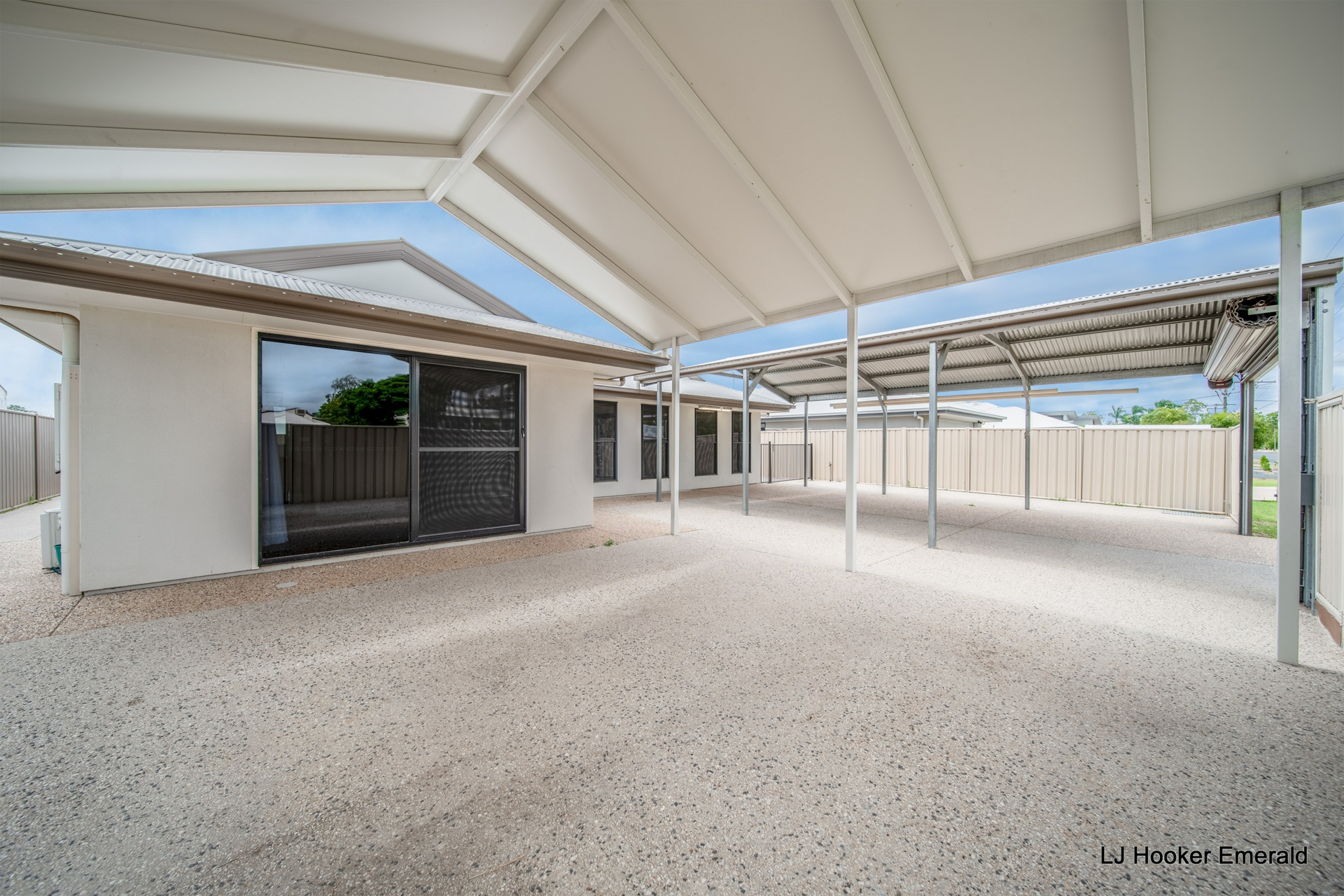 144 Opal Street, EMERALD