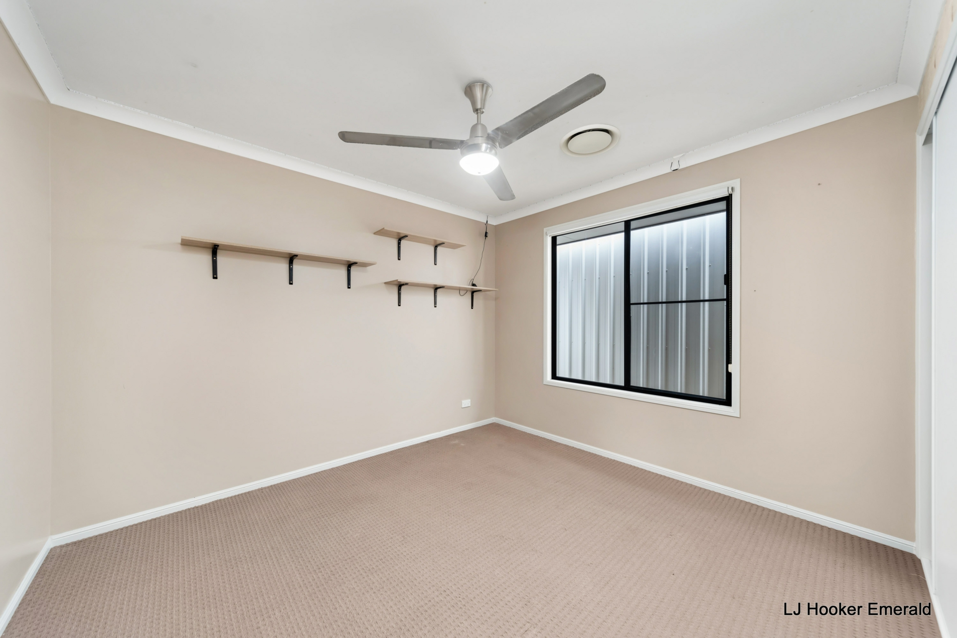 144 Opal Street, EMERALD