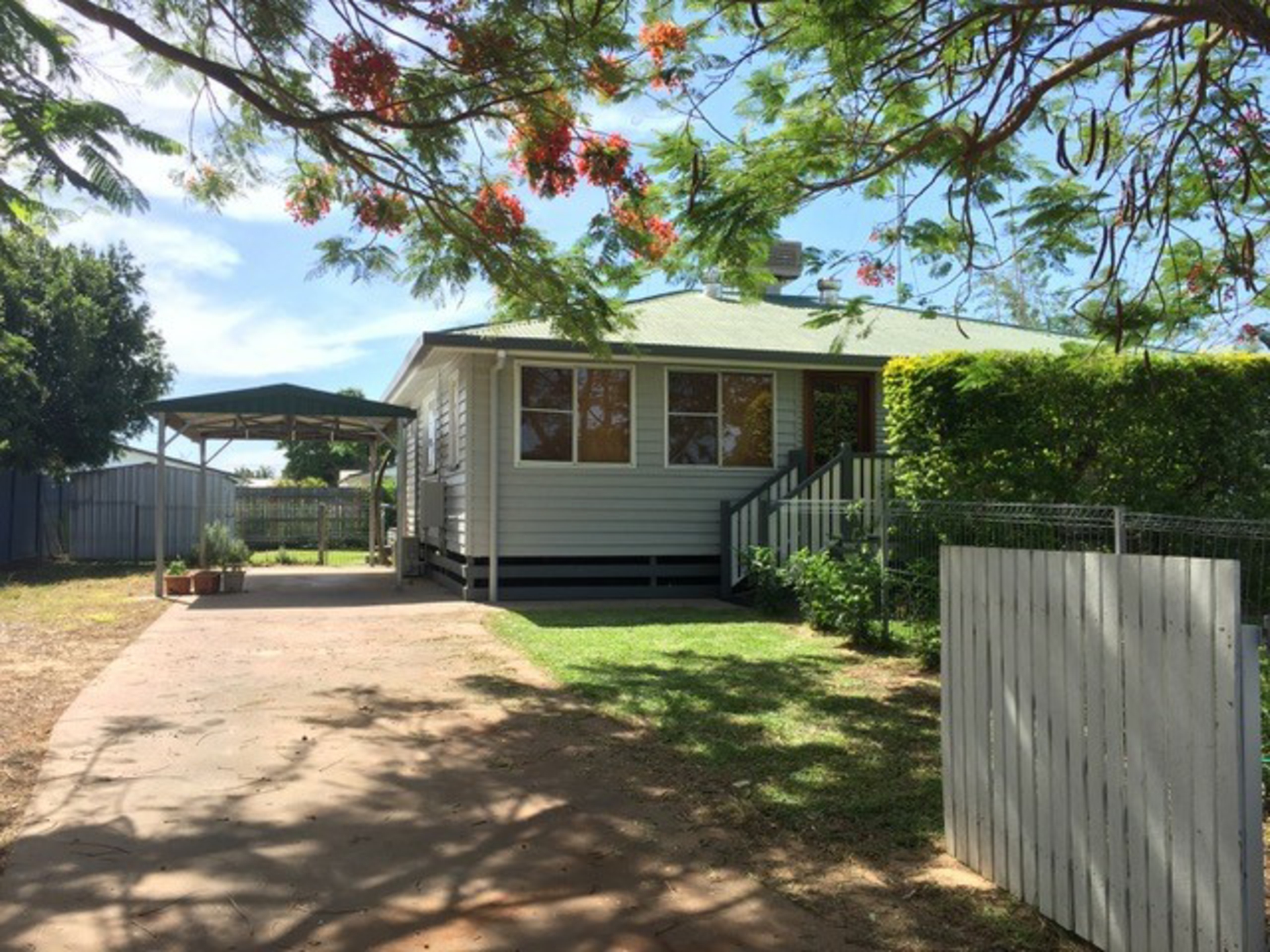 11 Caprice Court, EMERALD