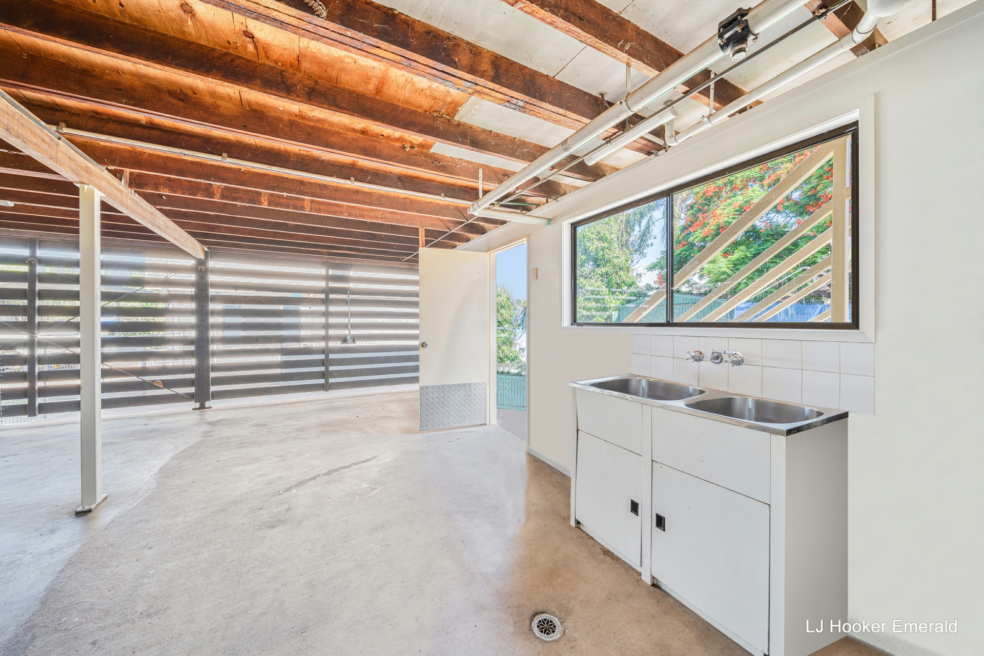 50 Loch Street, EMERALD