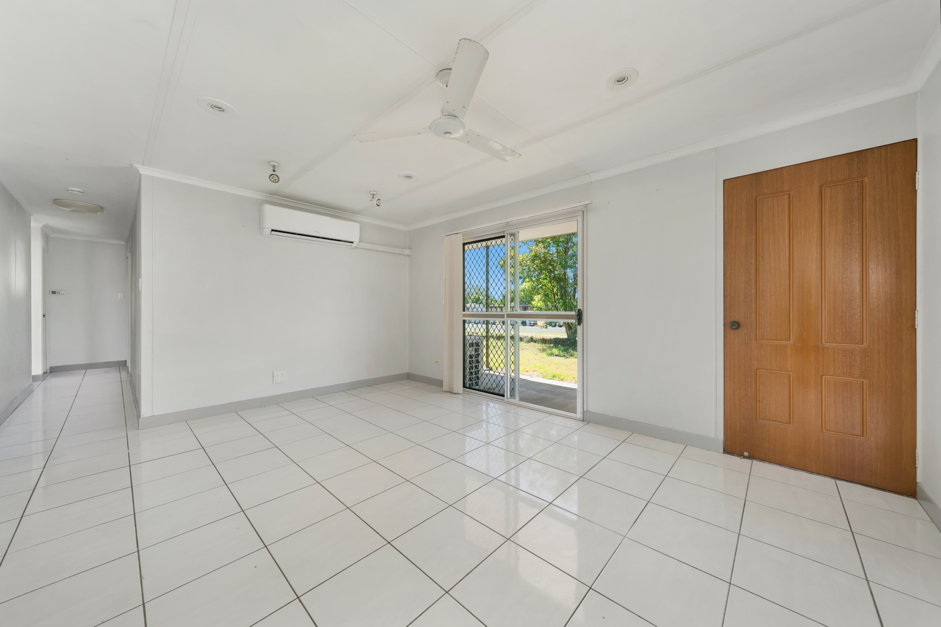 19 Sapphire Avenue, EMERALD