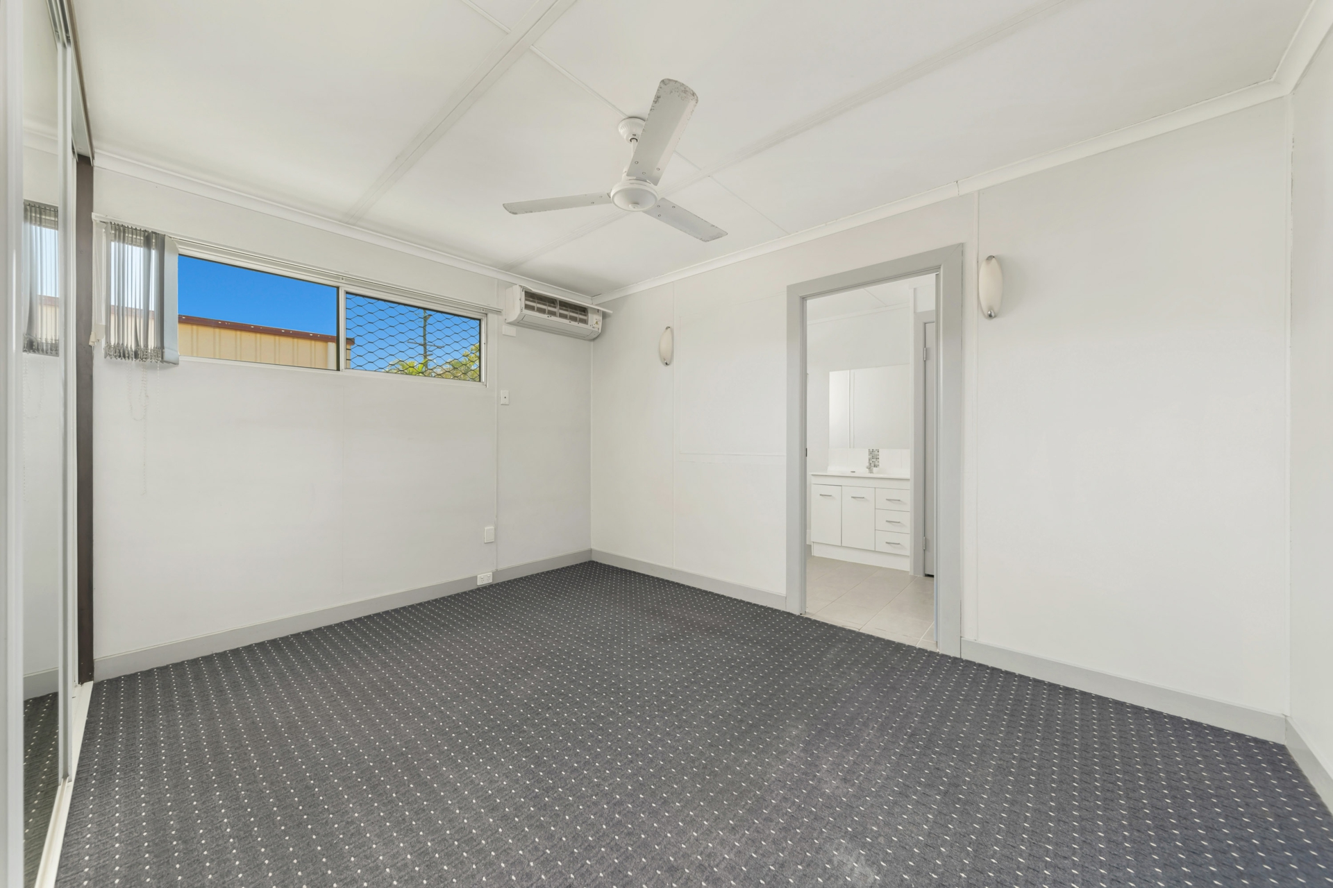 19 Sapphire Avenue, EMERALD