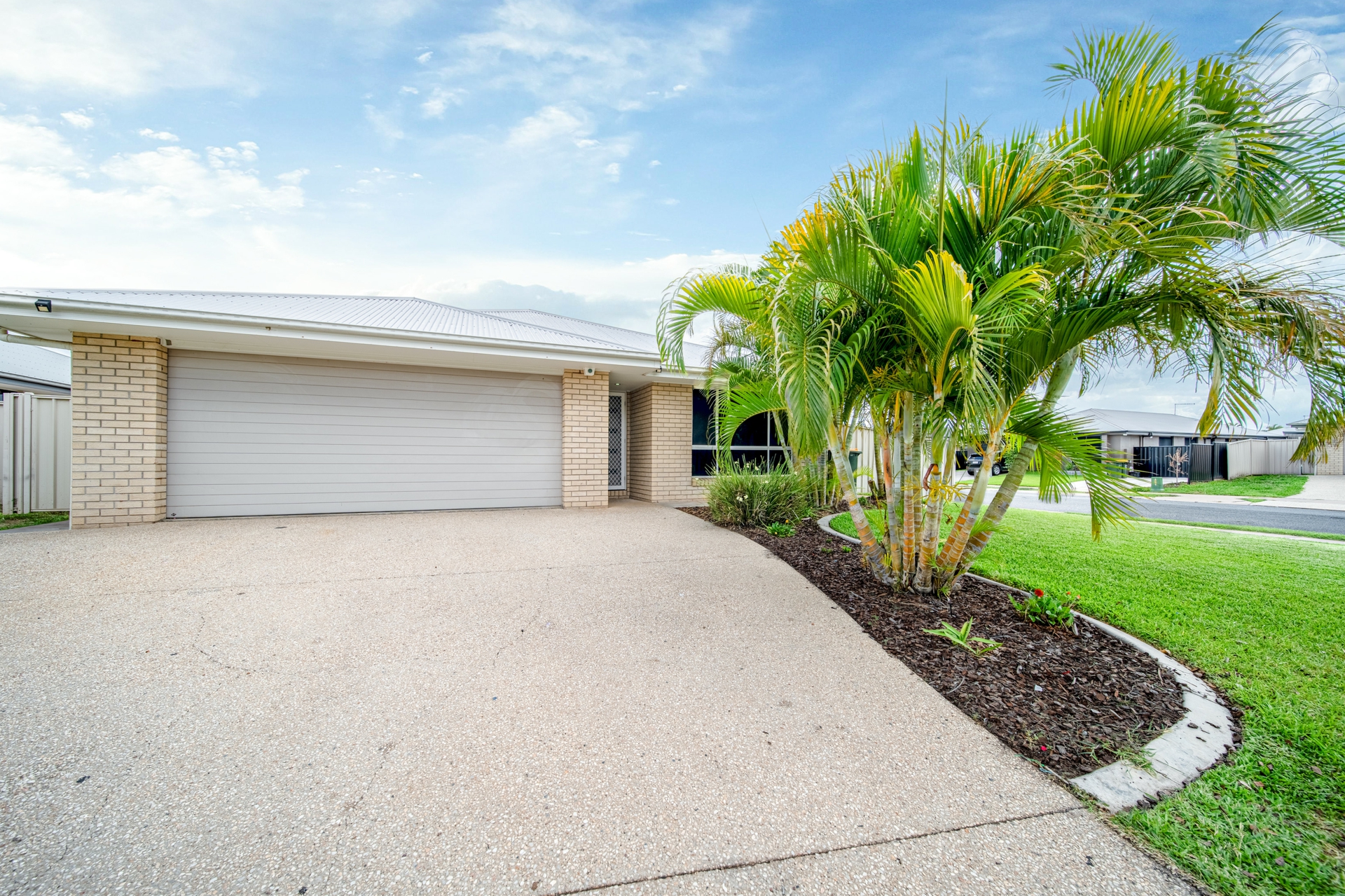 12 Amber Street — photo from LJ Hooker Emerald