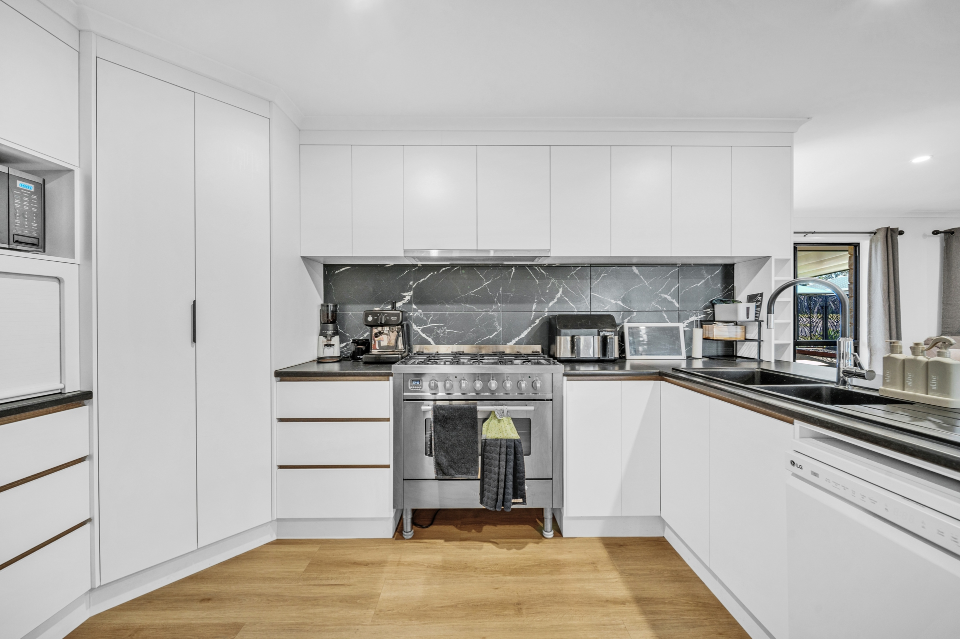 8 Coldstream Street — photo 8 of 22