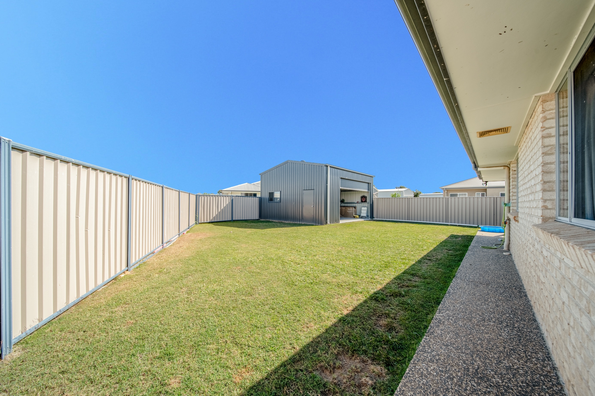 19 Lauren Drive — photo 17 of 18
