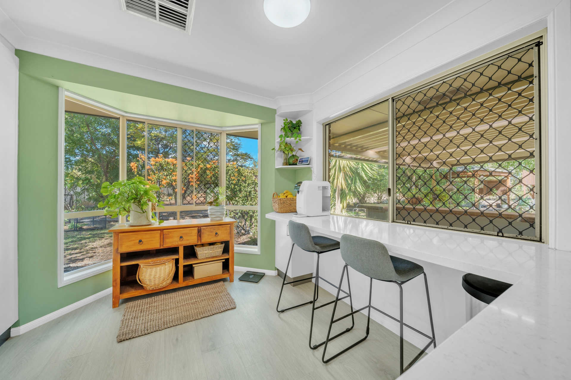 9 Akubra Drive — photo 9 of 24
