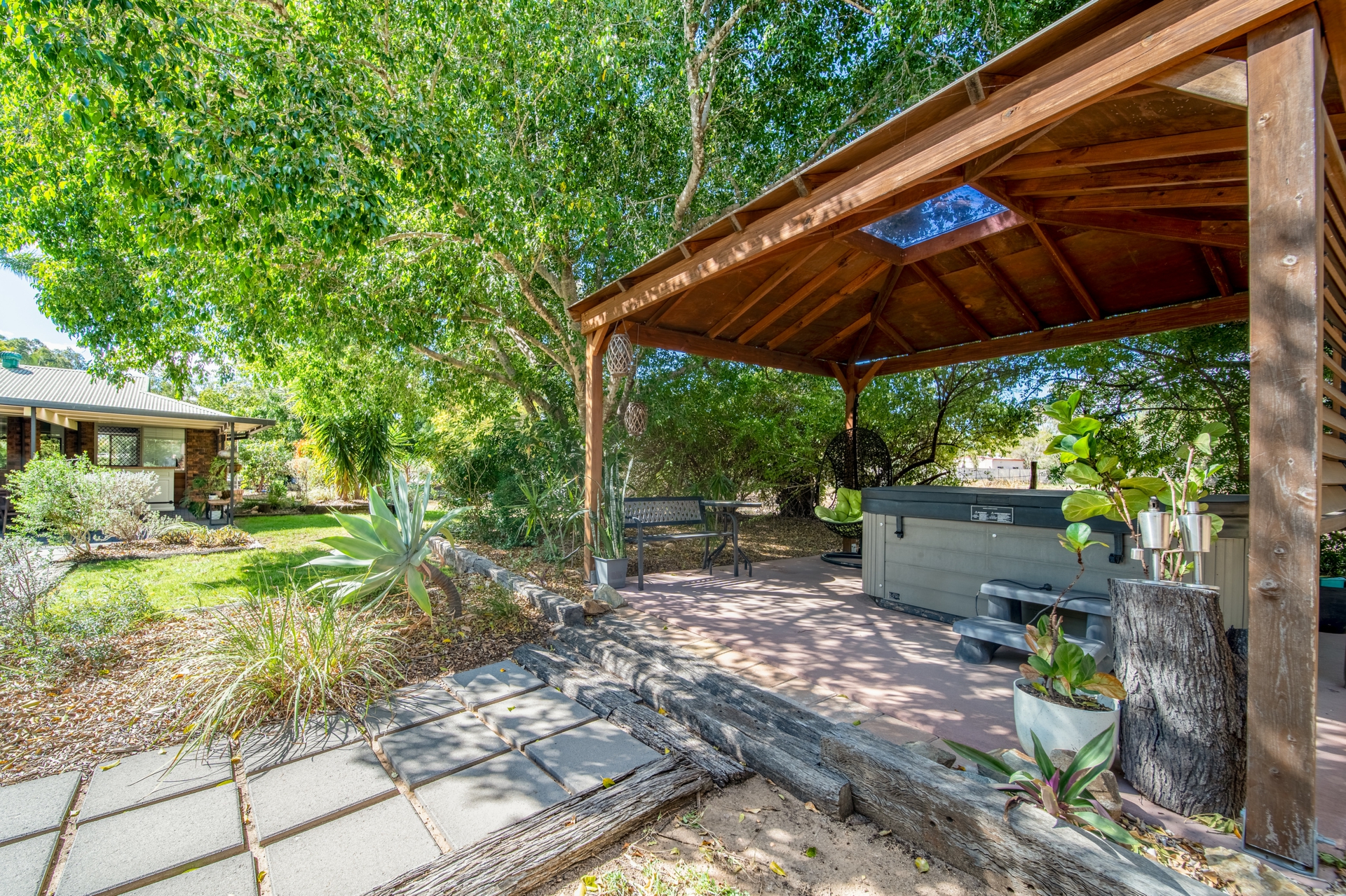 9 Akubra Drive — photo 19 of 24