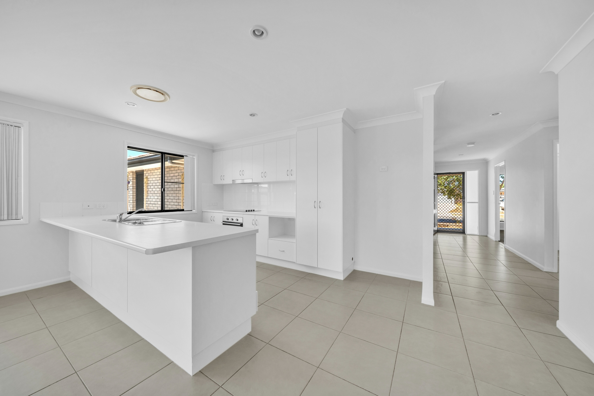 15 Newman Drive — photo 4 of 18