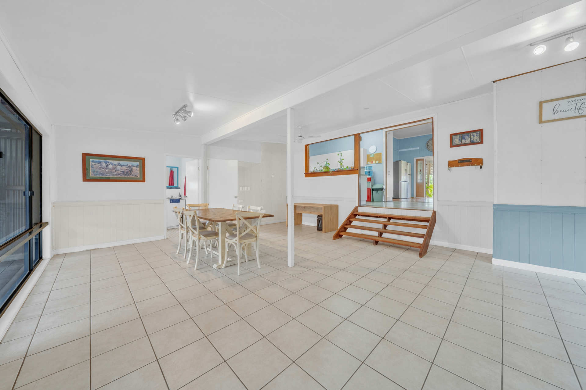51 Huntley Street — photo 9 of 21