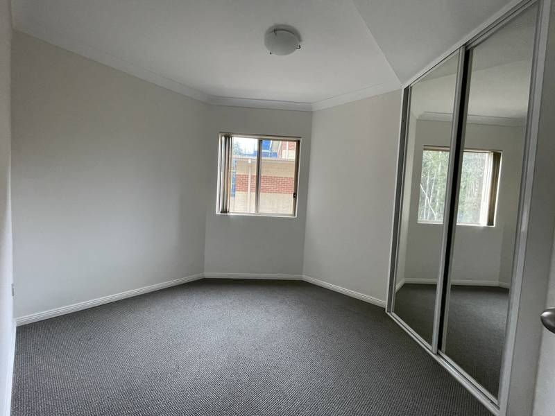 43/2 Wentworth Avenue, TOONGABBIE