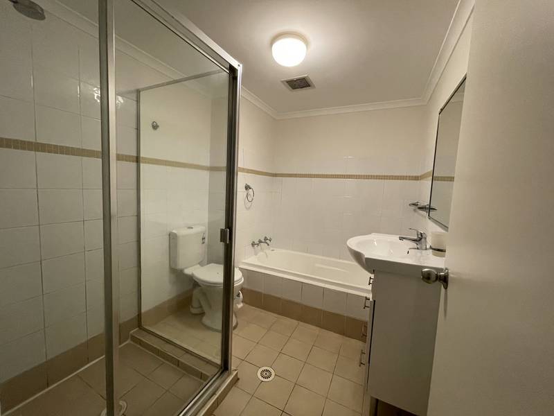 43/2 Wentworth Avenue, TOONGABBIE