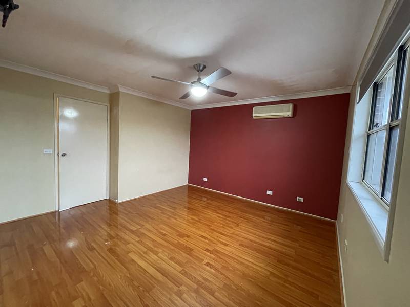 10 Teraweyna Close, WOODCROFT