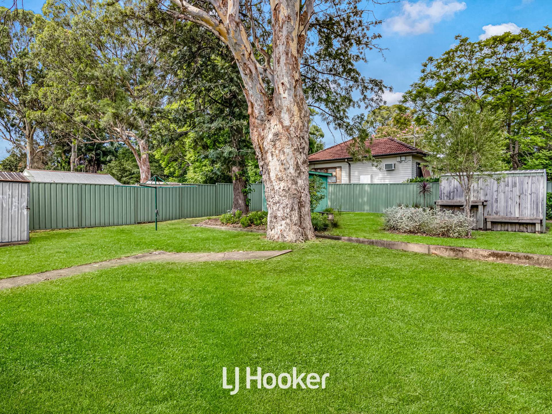 1 First Avenue, TOONGABBIE
