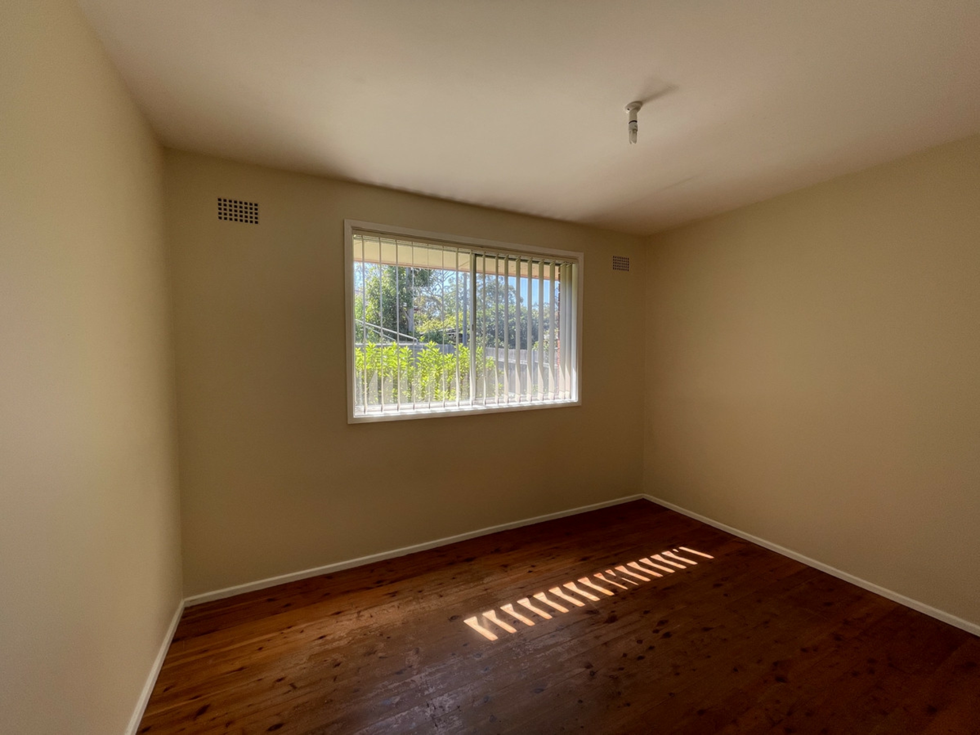 4 Kelvin Grove, WINSTON HILLS
