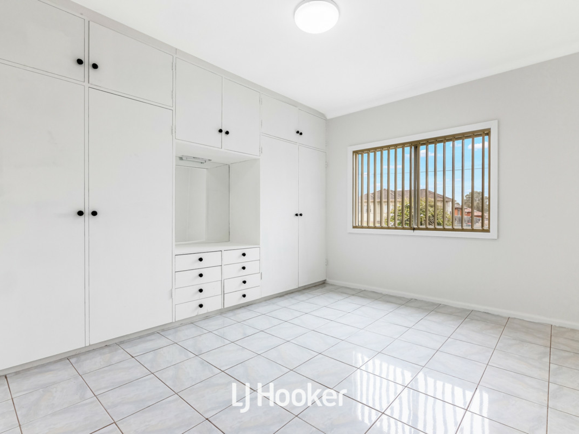 8 Shirley Street, BLACKTOWN