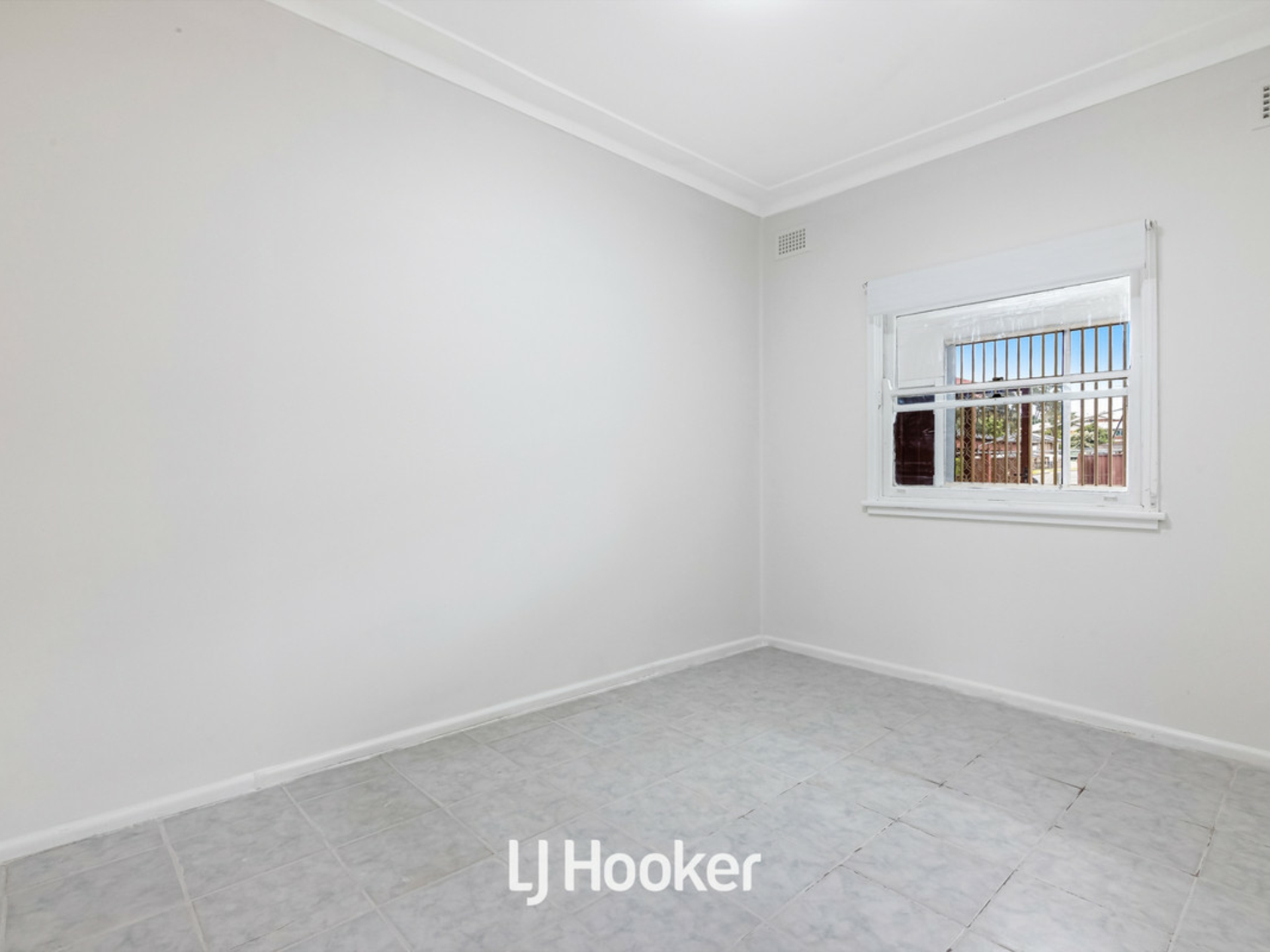 8 Shirley Street, BLACKTOWN