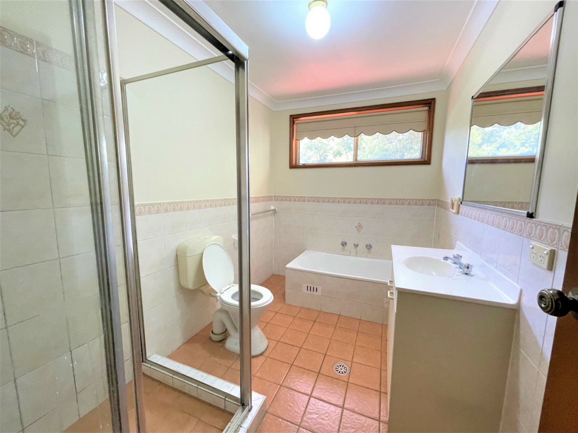 13/104-106 Metella Road, TOONGABBIE