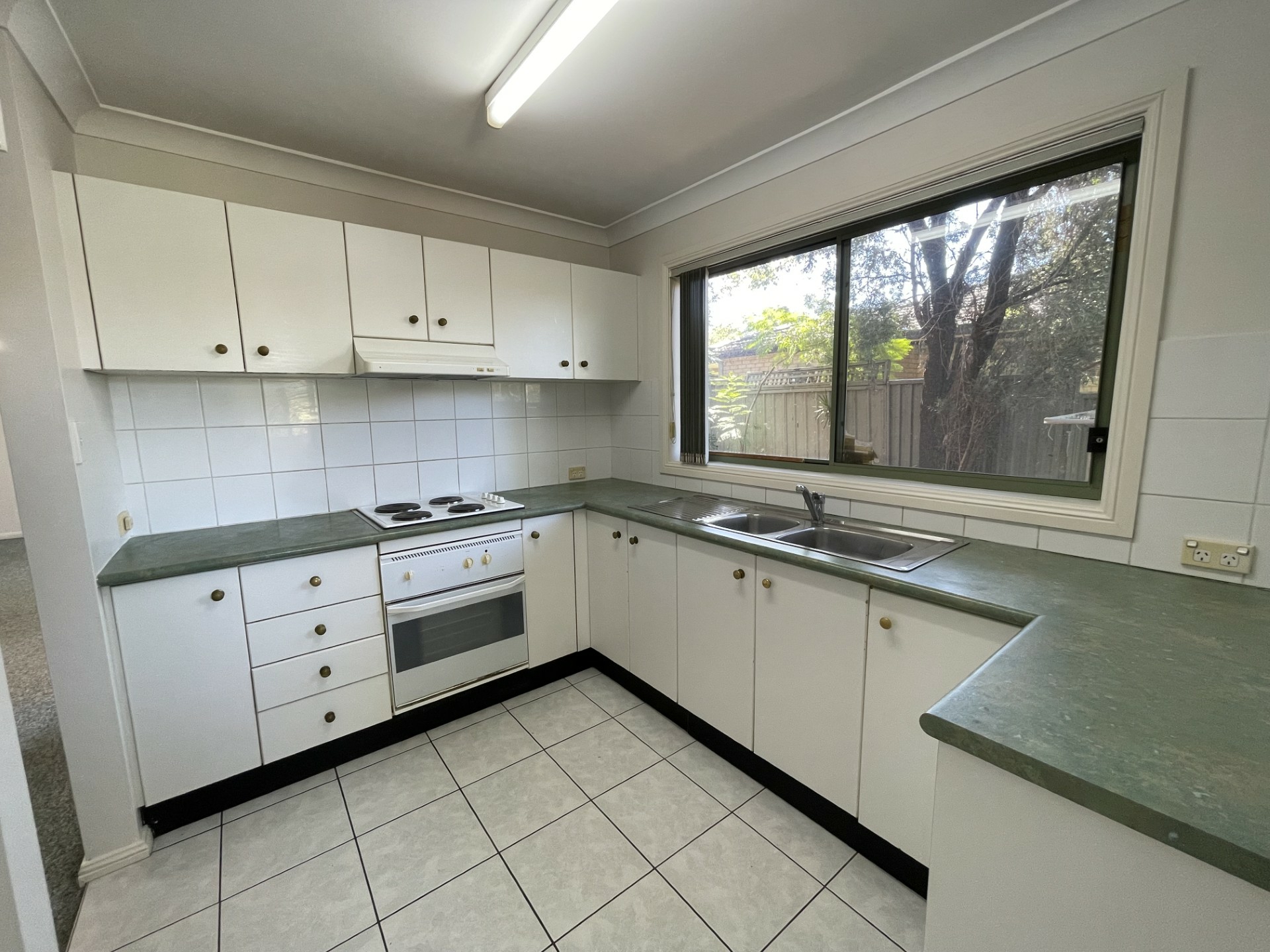 12/17-19 Metella Road, TOONGABBIE