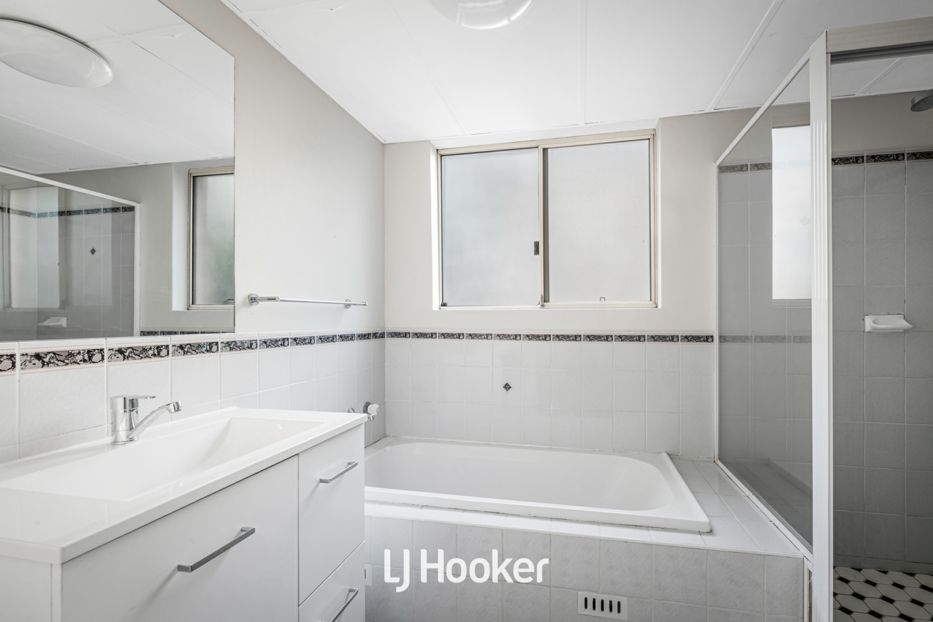 15/237-239 Targo Road, TOONGABBIE