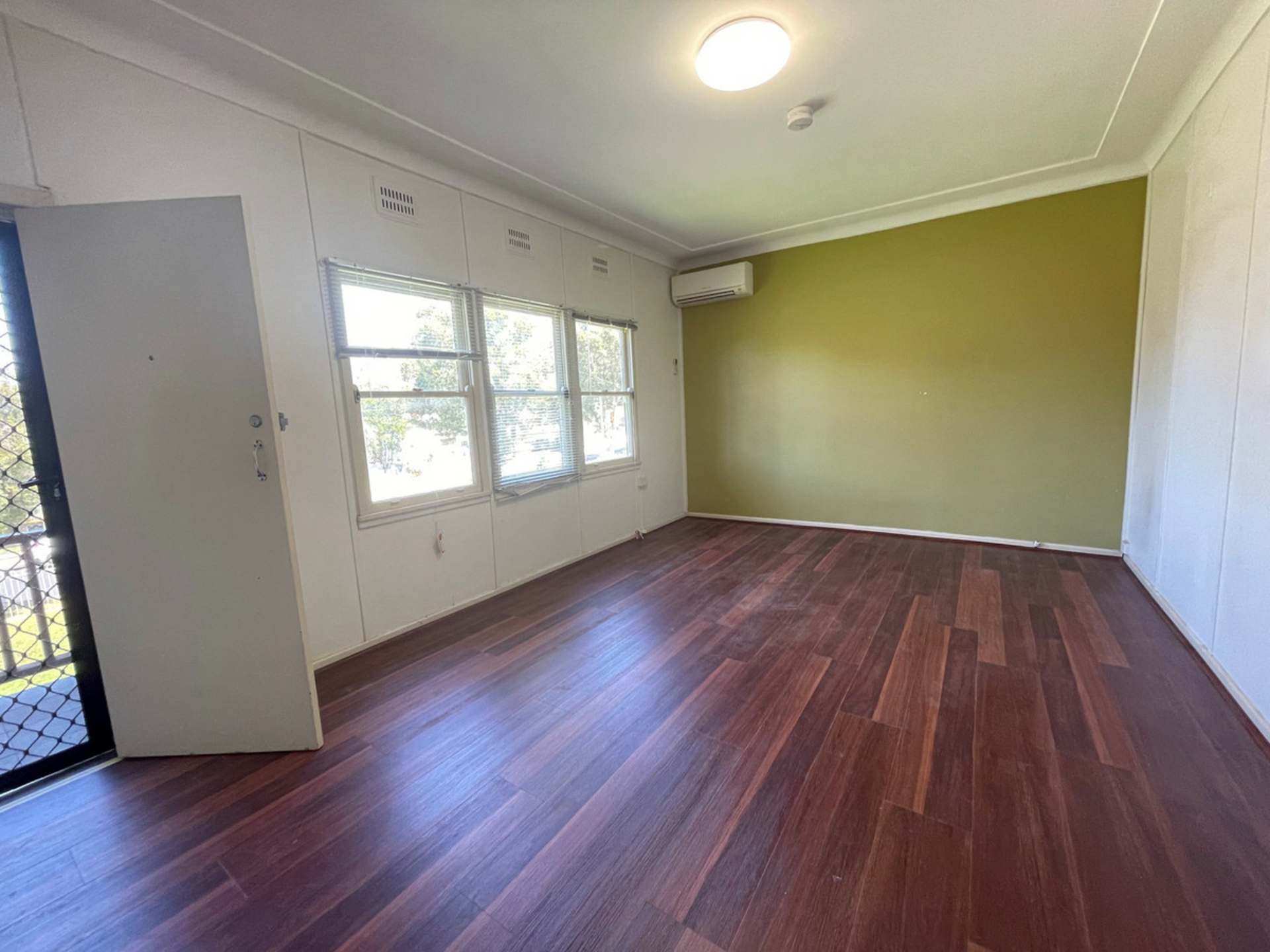 55 Collins Street, SEVEN HILLS