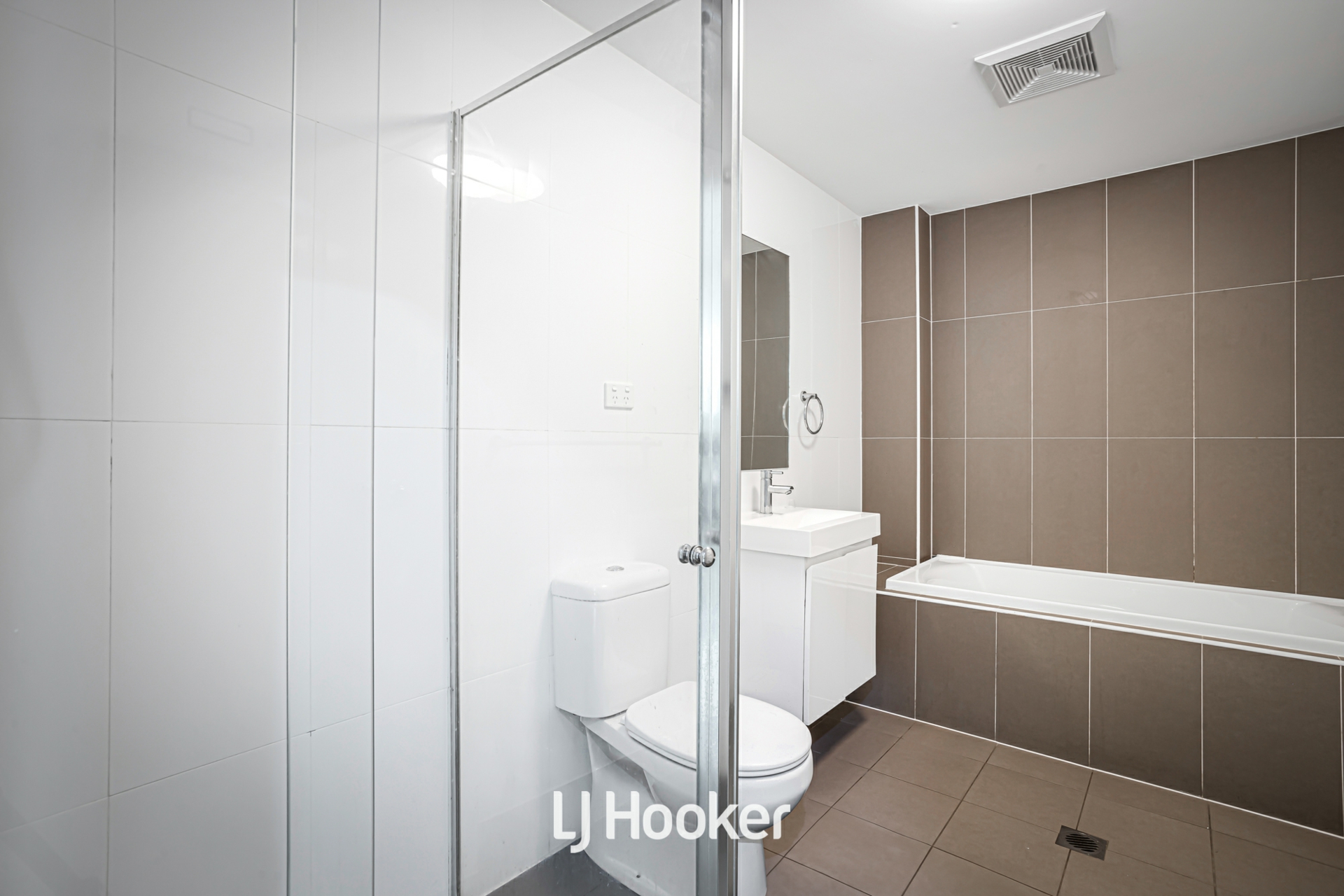 18/8-10 Octavia Street, TOONGABBIE