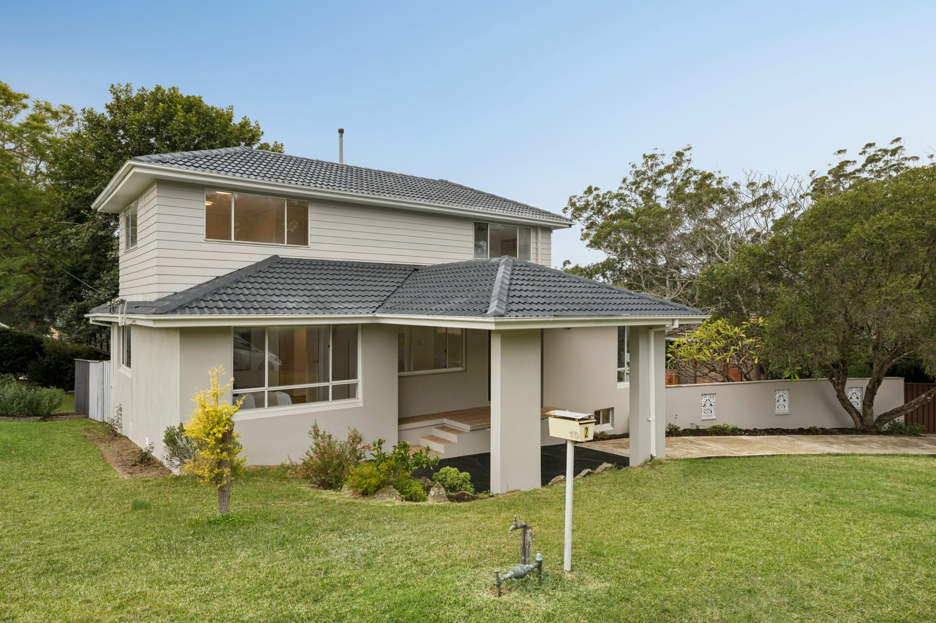 2 Winton Avenue — photo 4 of 16