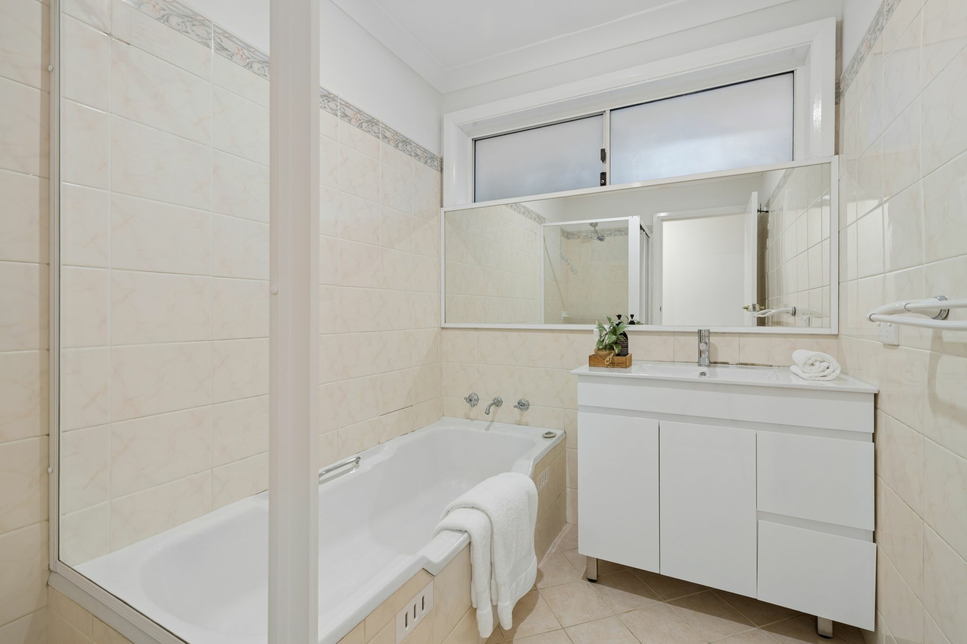 2 Winton Avenue — photo 12 of 16