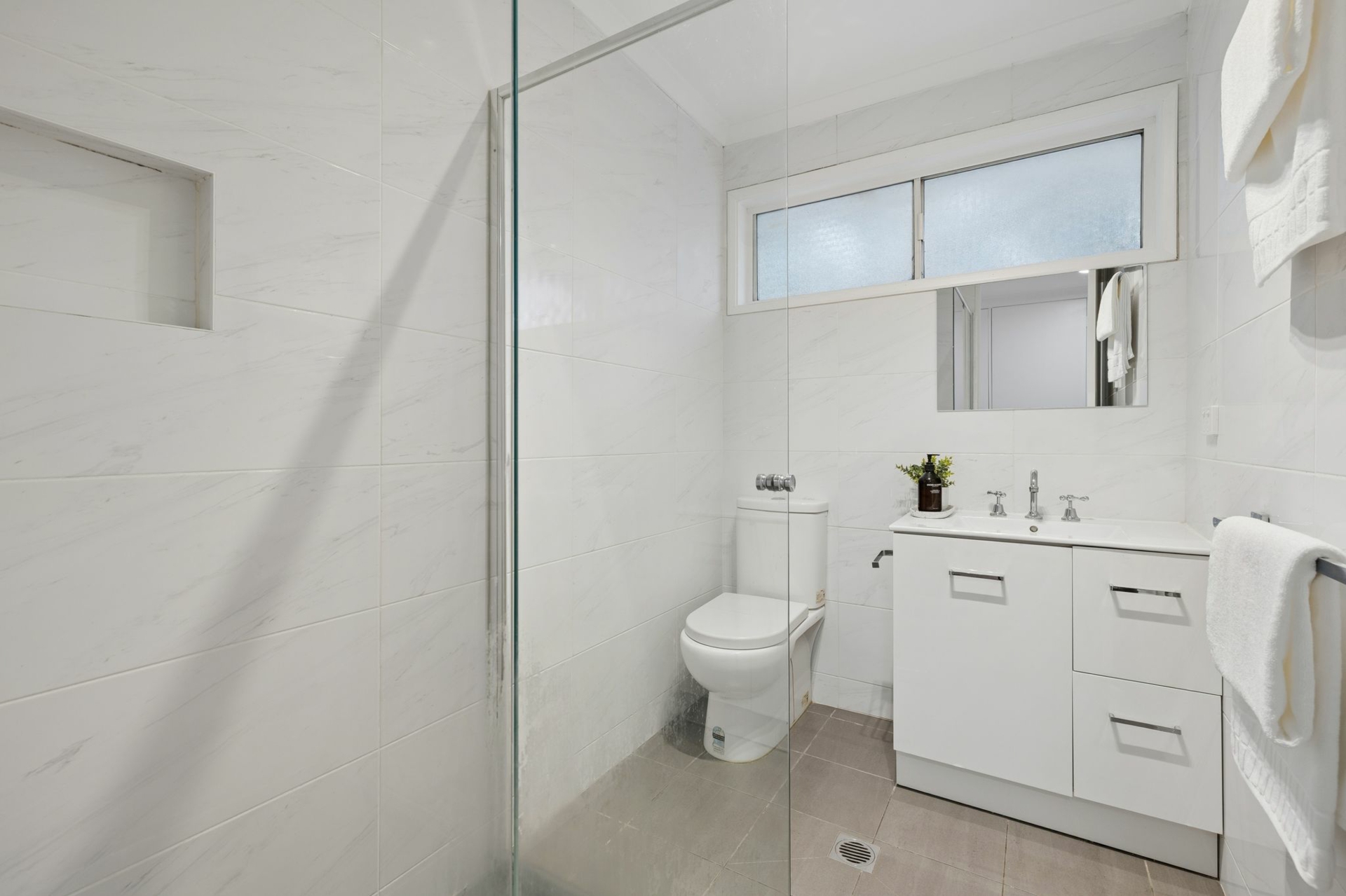 2 Winton Avenue — photo 13 of 16