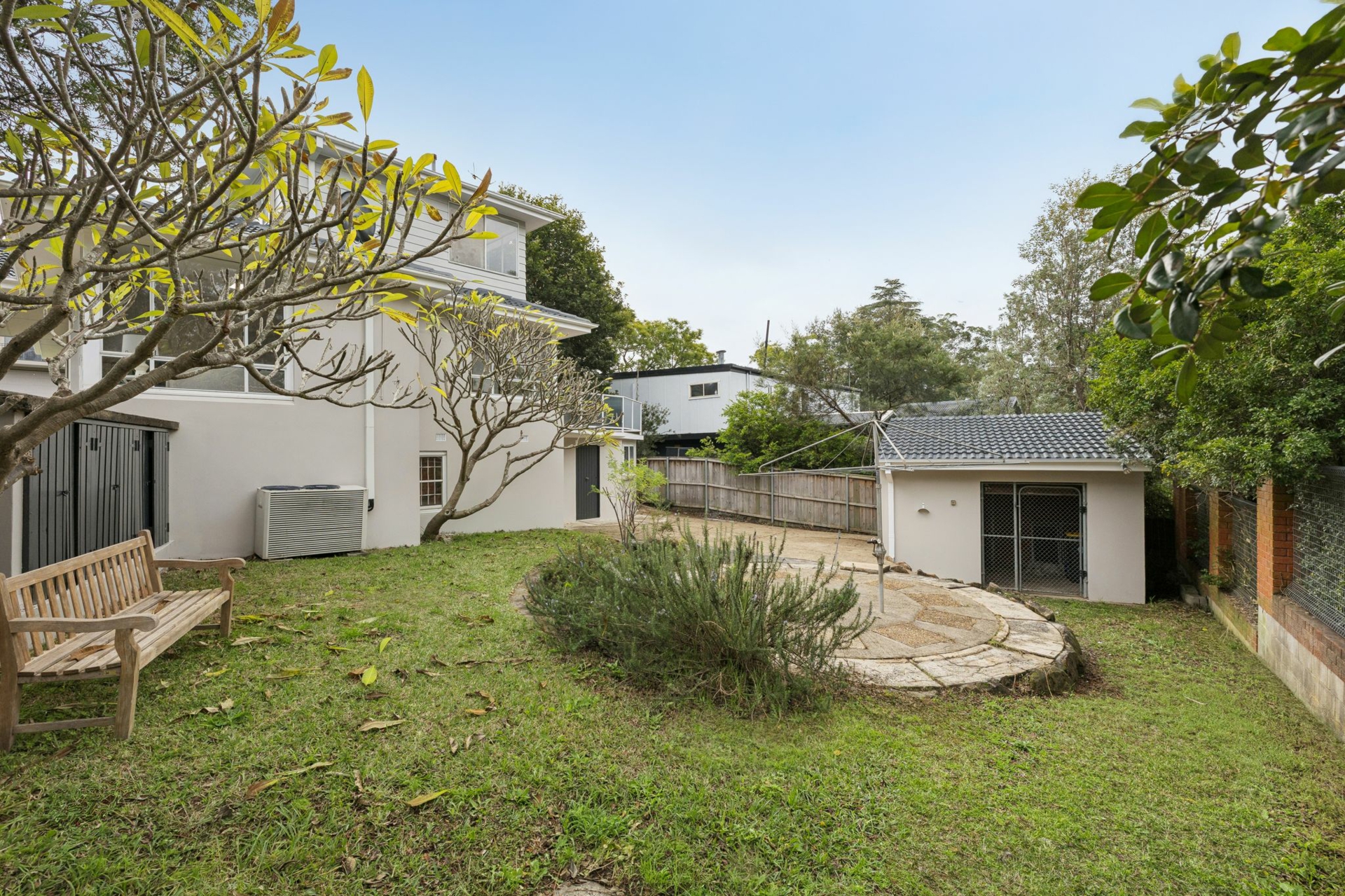 2 Winton Avenue — photo 16 of 16