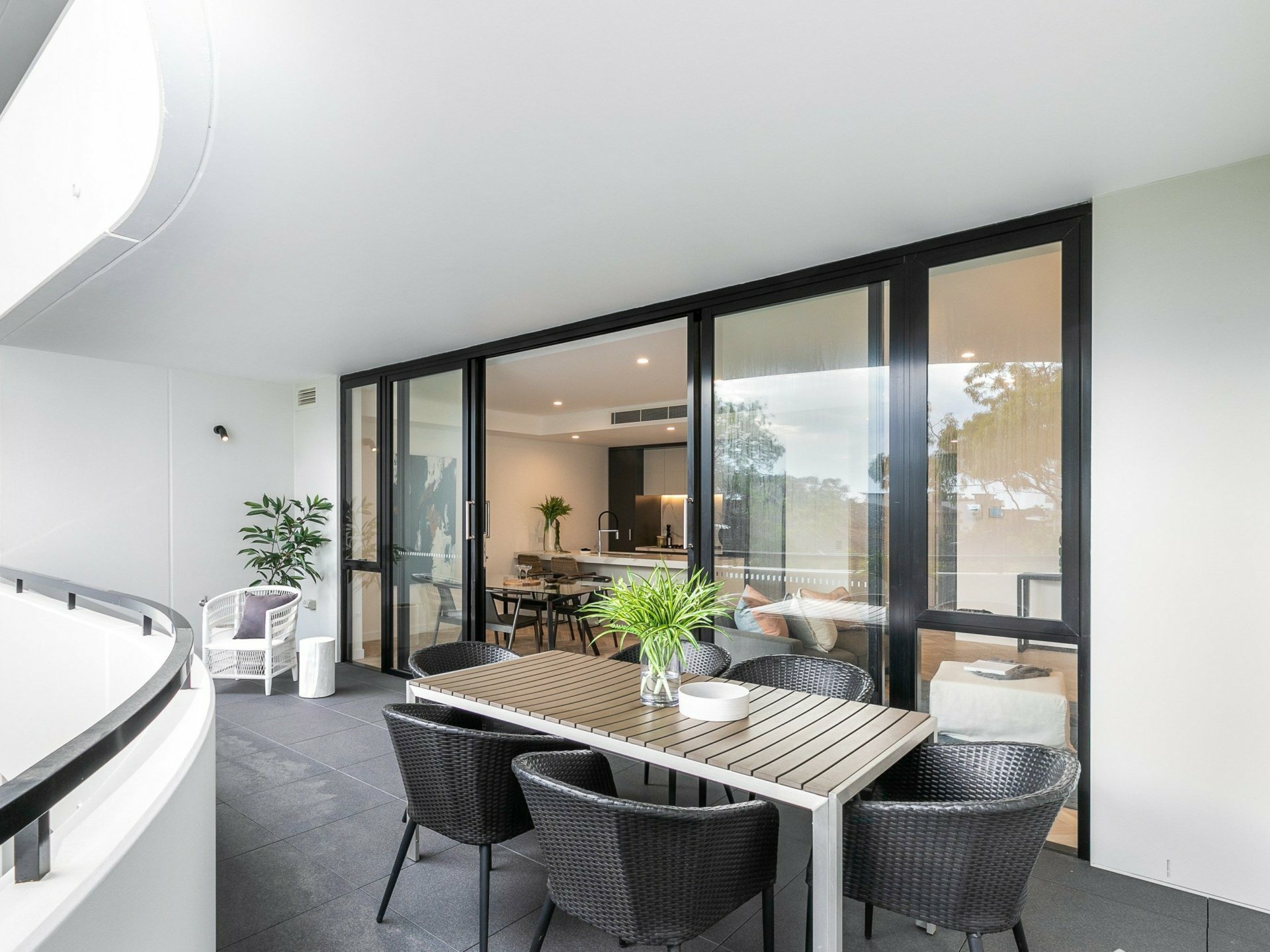 206/10 Clyde Avenue, CRONULLA