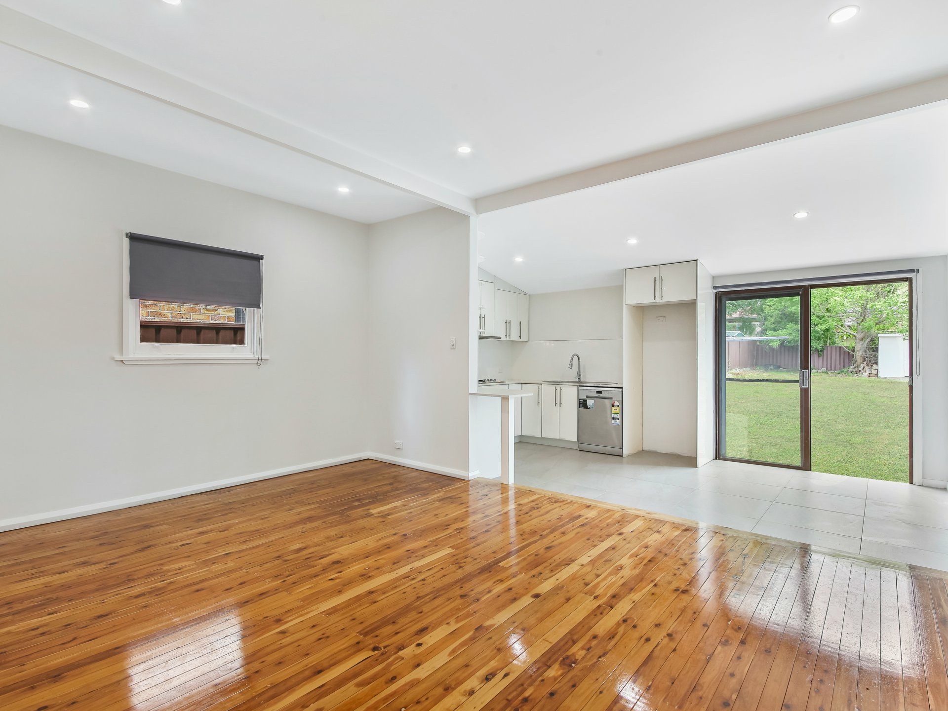 279 Taren Point Road, CARINGBAH