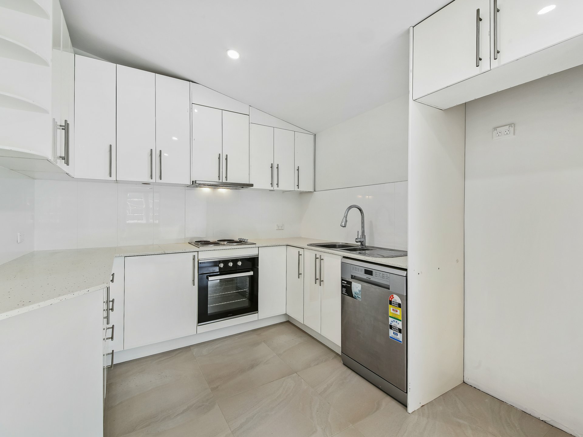 279 Taren Point Road, CARINGBAH