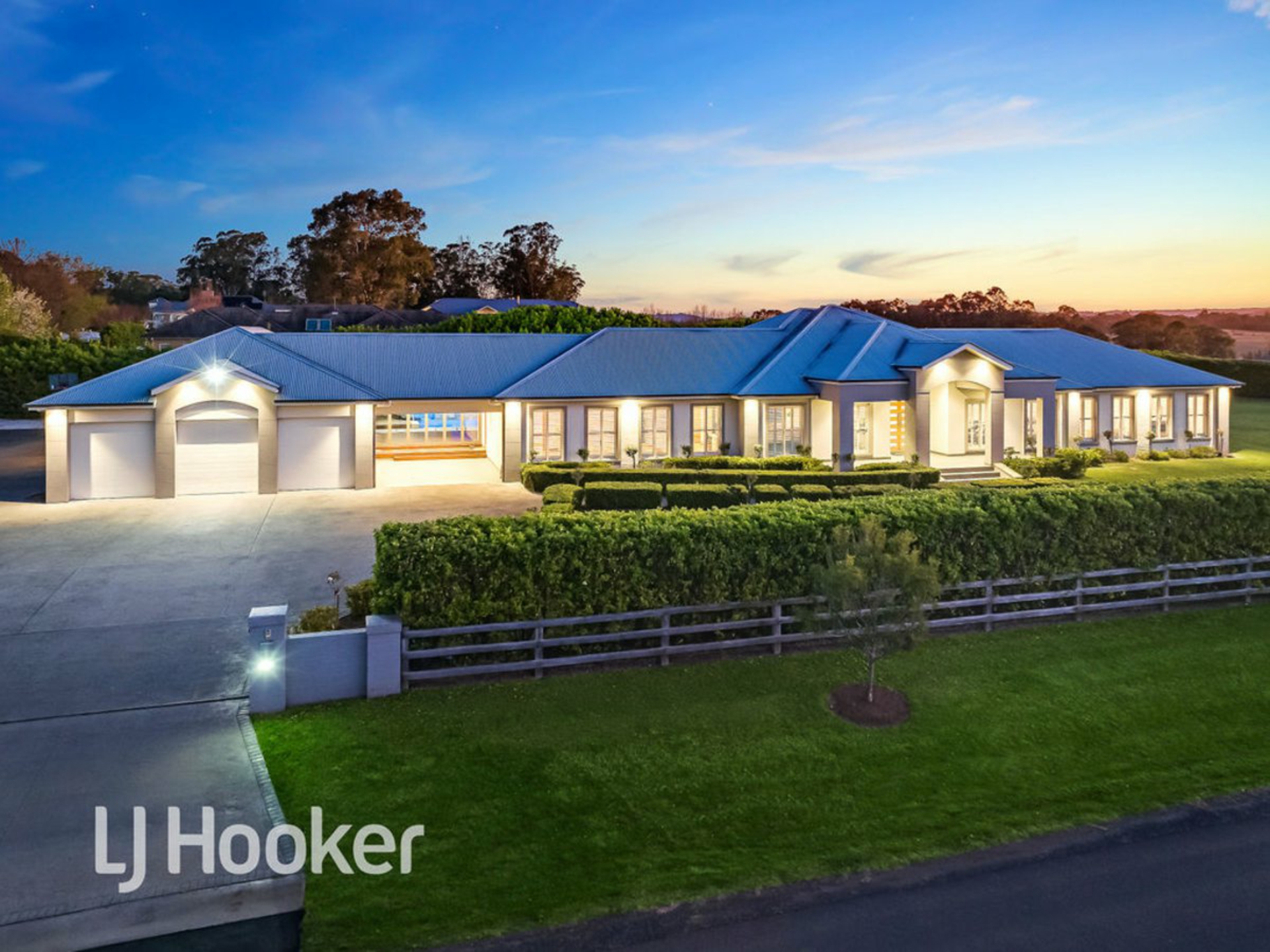 34 Sunnyside Drive, ELLIS LANE