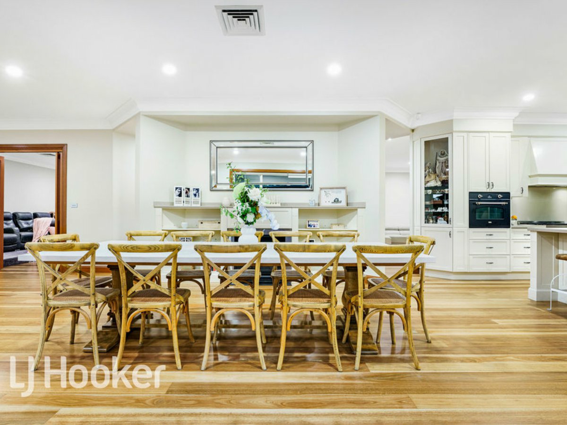 34 Sunnyside Drive, ELLIS LANE
