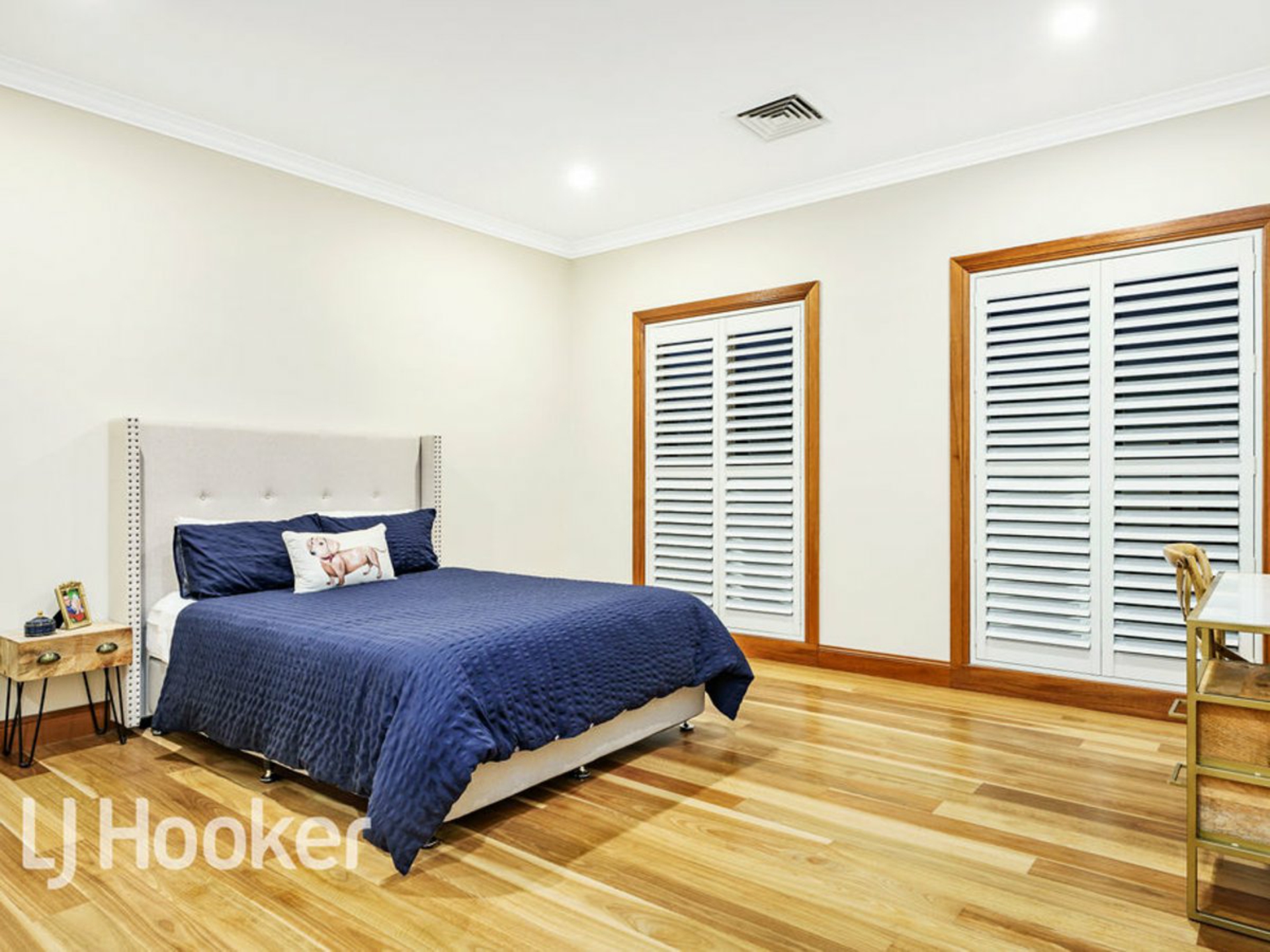 34 Sunnyside Drive, ELLIS LANE
