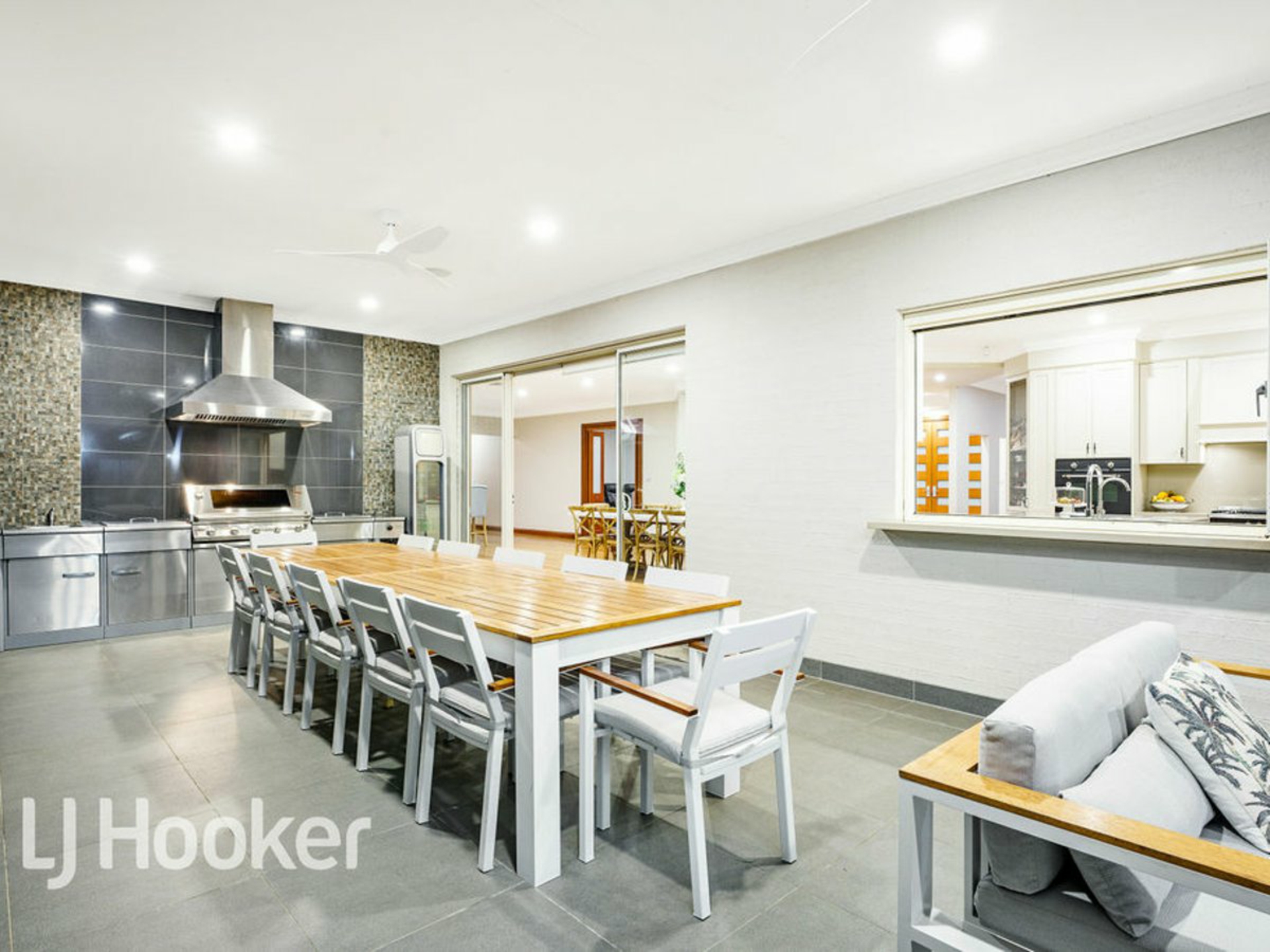 34 Sunnyside Drive, ELLIS LANE